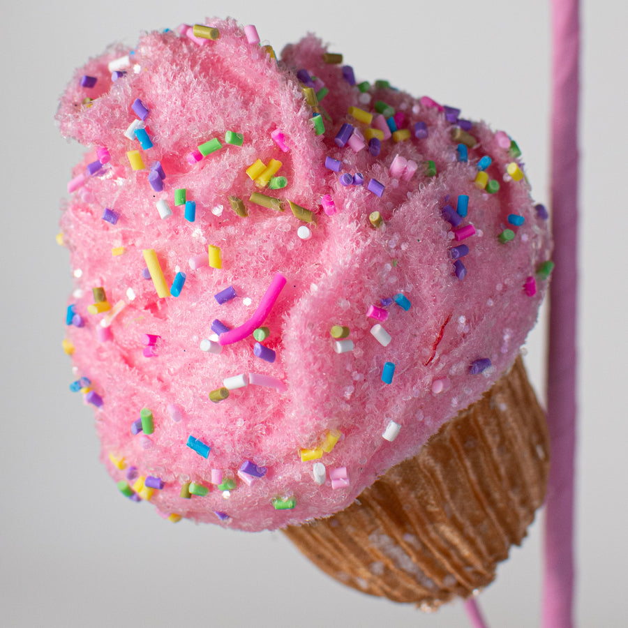 25" Cupcake Spray: Pink Lifestyle Photo