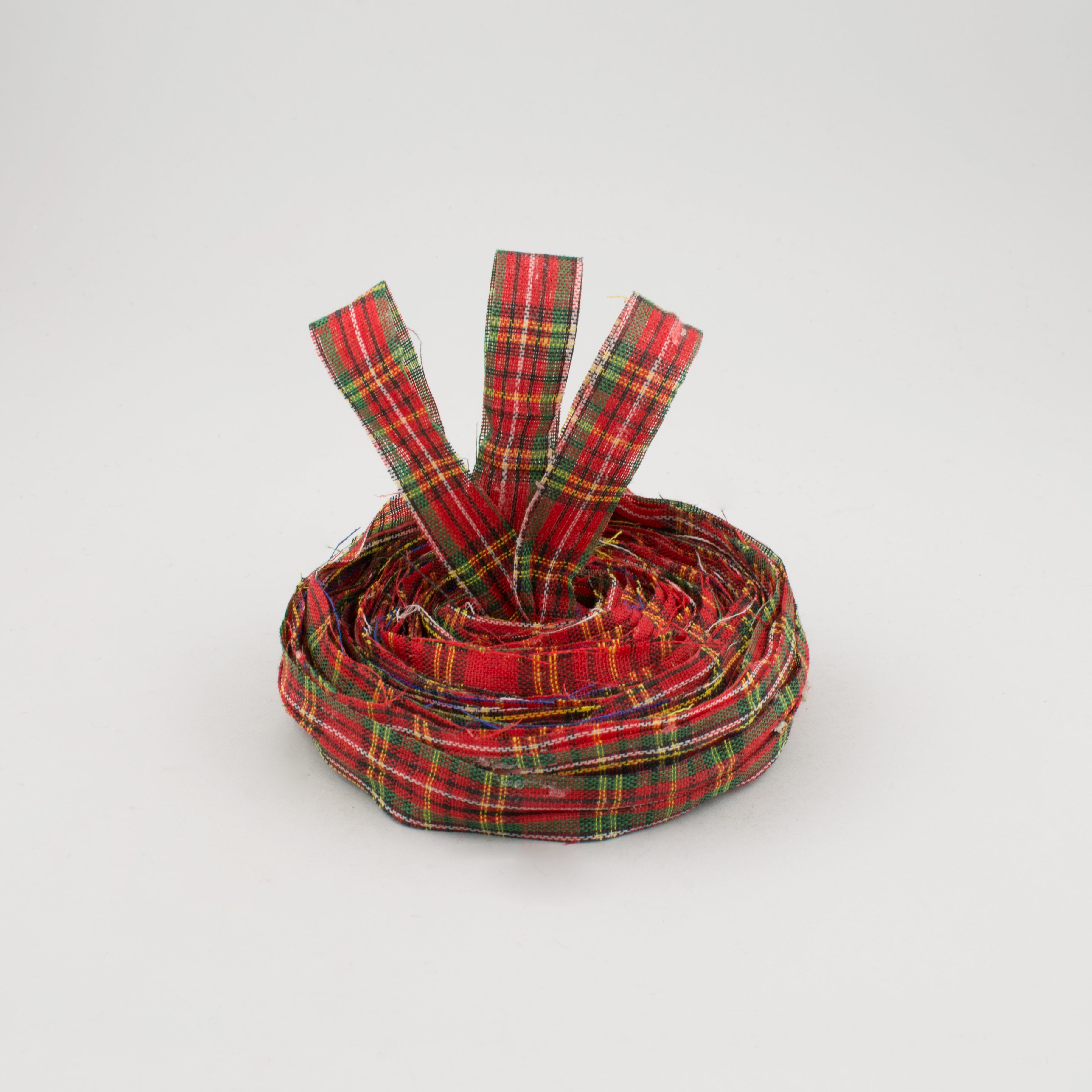 5/8" Cut Edge Center Wire Ribbon: Red & Green Plaid (10 Yards) Lifestyle Photo