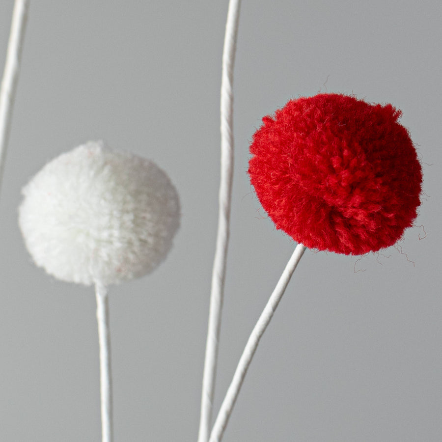 23" 2-Color Pom Pom Spray: Red & White