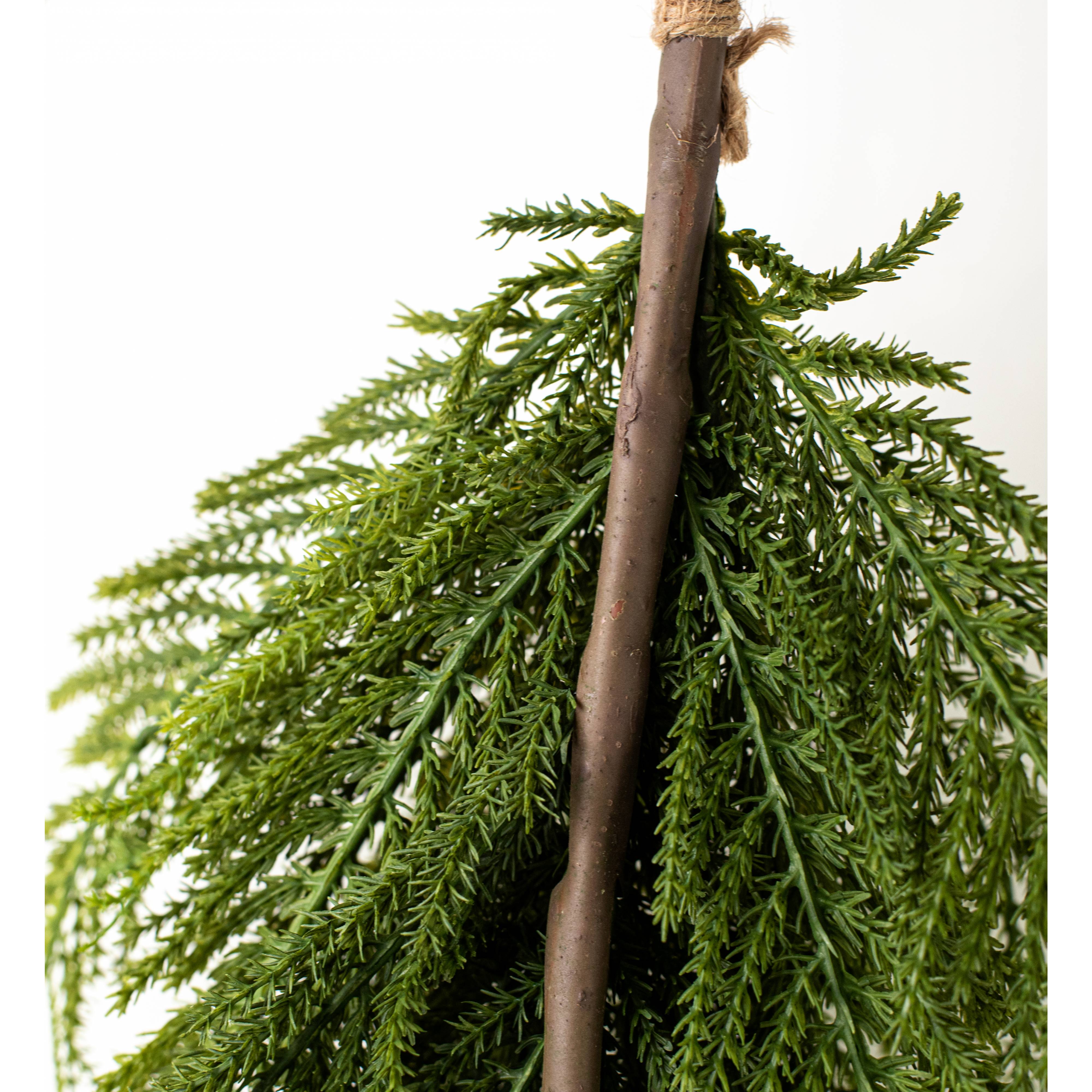 24" Fern Pine Teardrop: Green