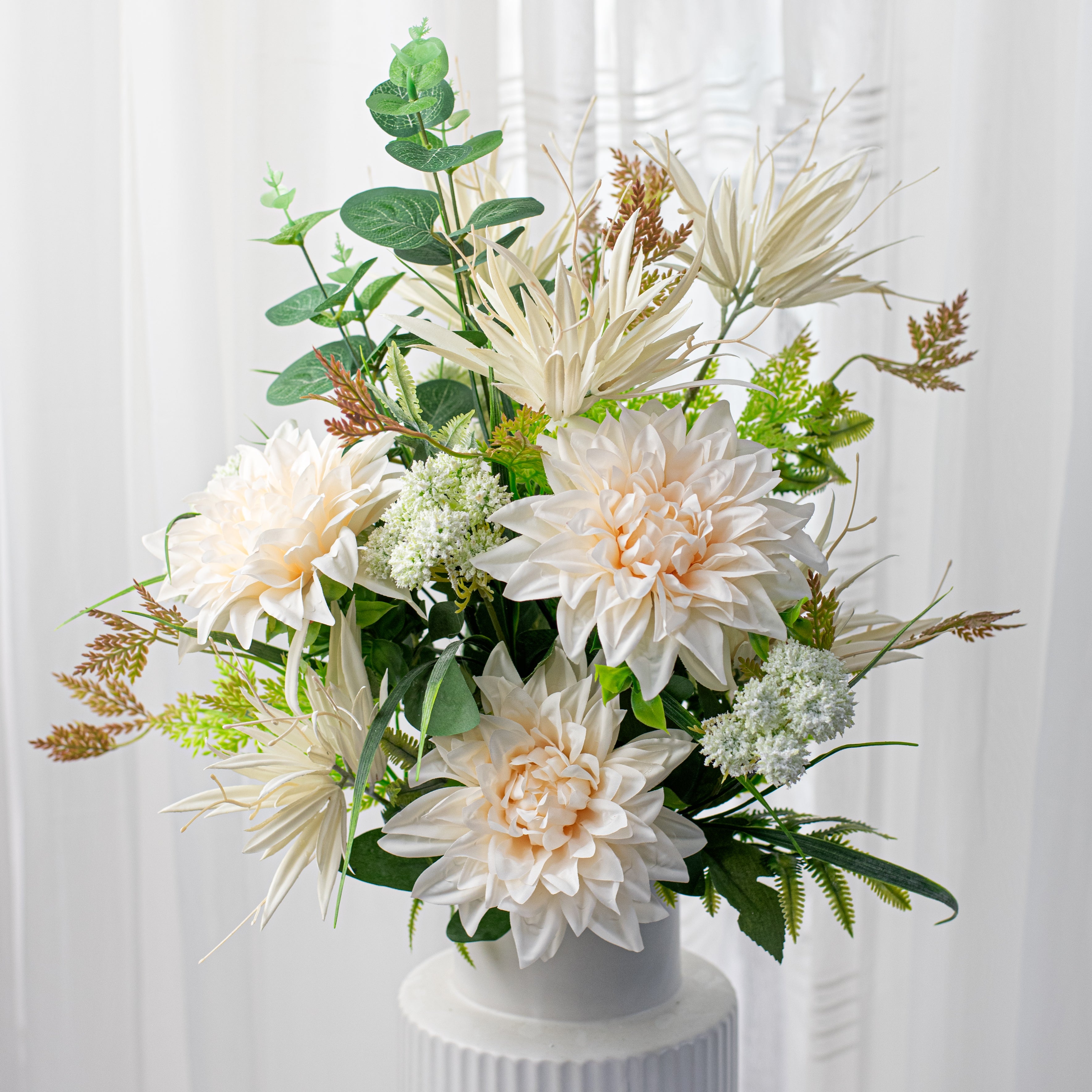 24" Dahlia & Epiphyllum Bush: White Item Number: FB190127