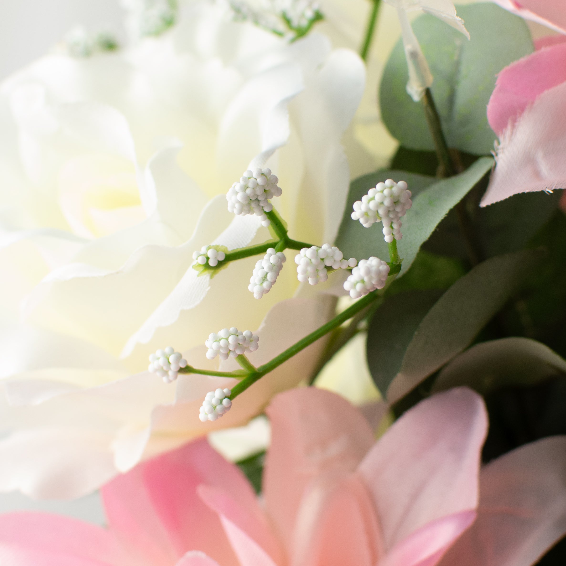 23" Dahlia Rose Bush: Pink & Cream detail photo 4