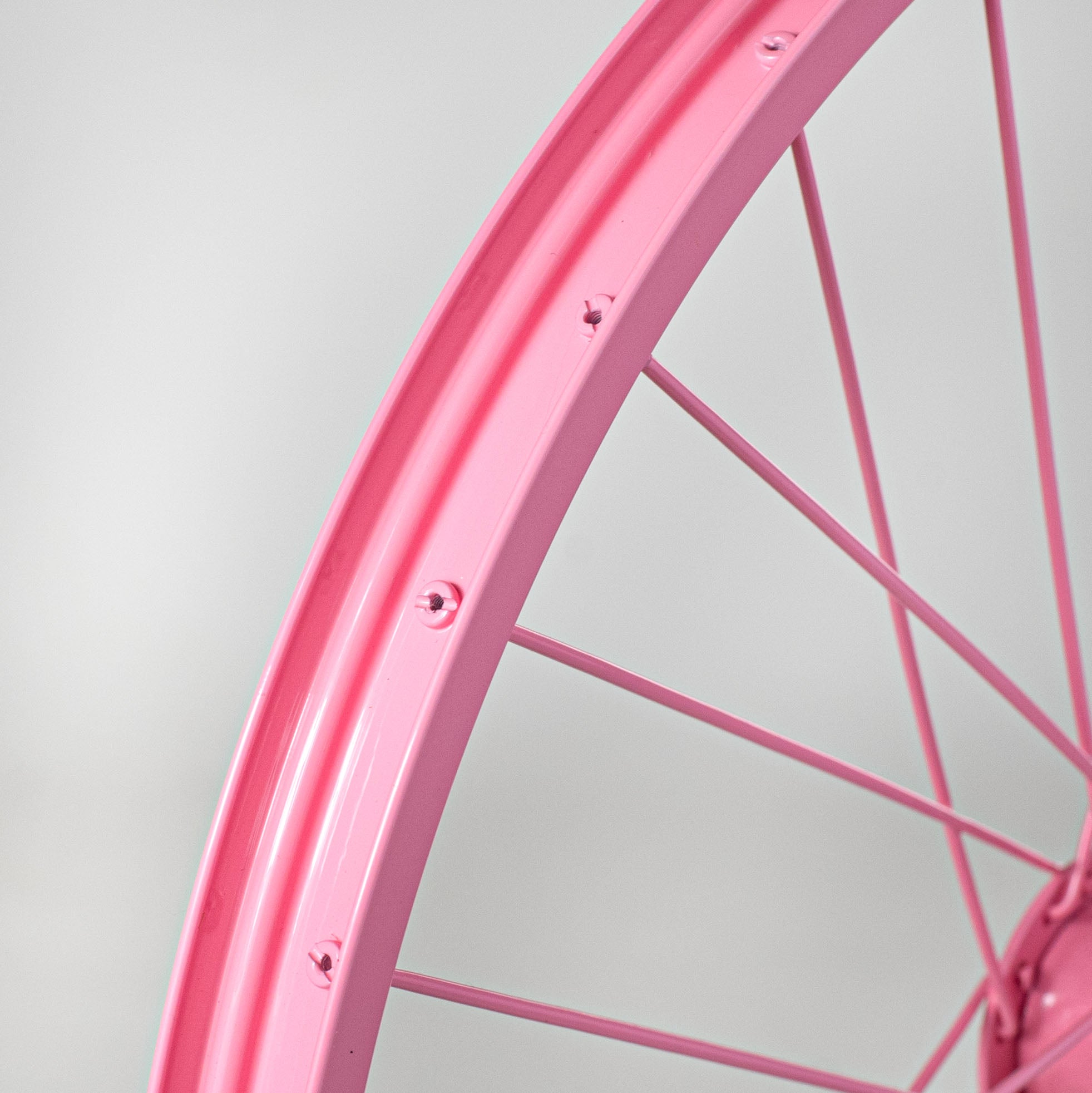16" Decorative Bicycle Rim: Pink detail photo 3