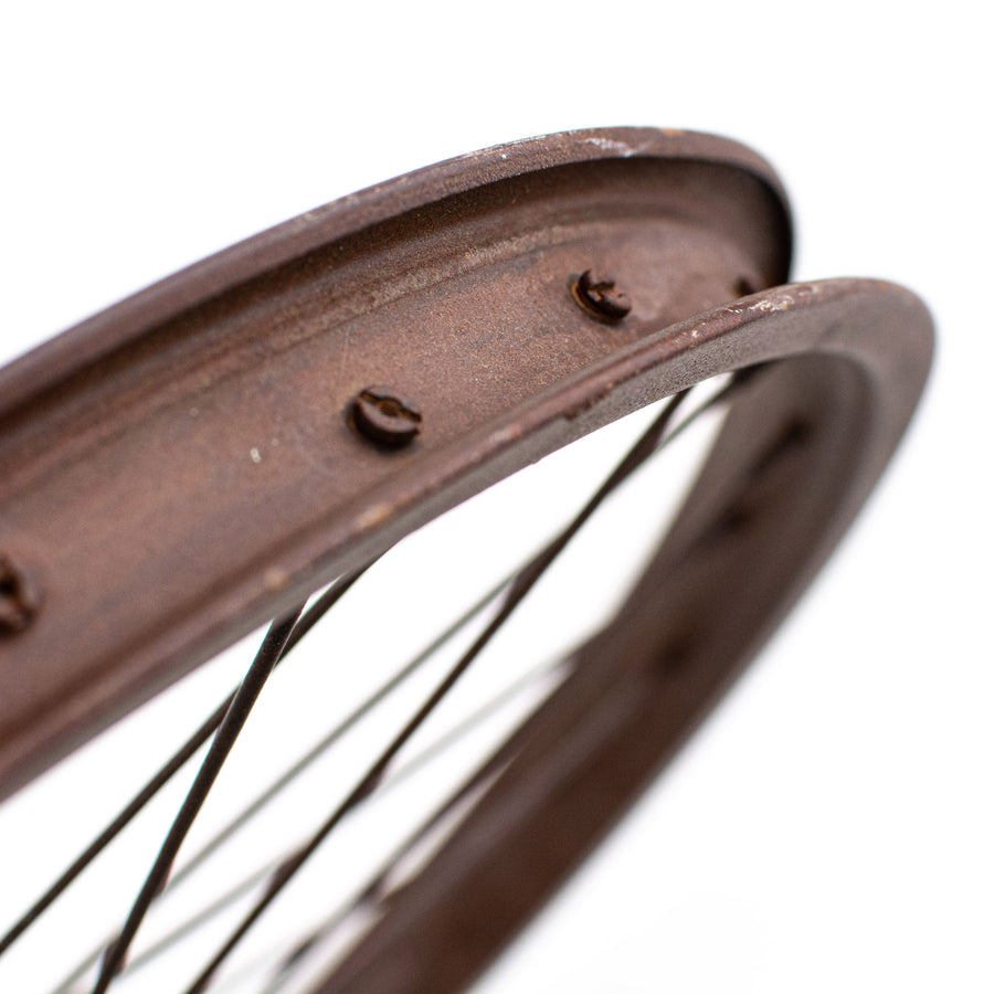 20" Decorative Bicycle Rim: Rust detail photo 3