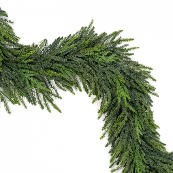 deluxe-willow-pine-garland-