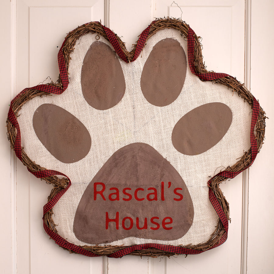 22" Dog Paw Grapevine Hanger Lifestyle Photo