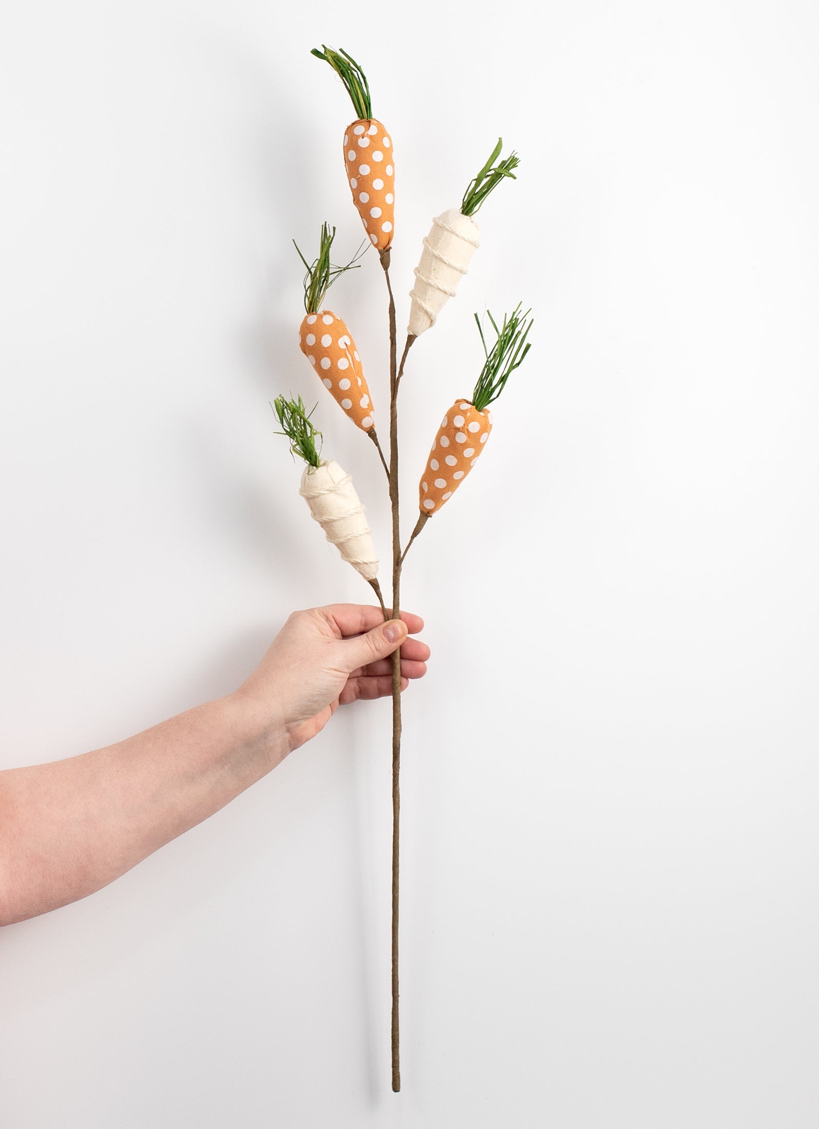 28" Dot & Jute Stripe Carrot Spray: Orange & Cream detail photo 3