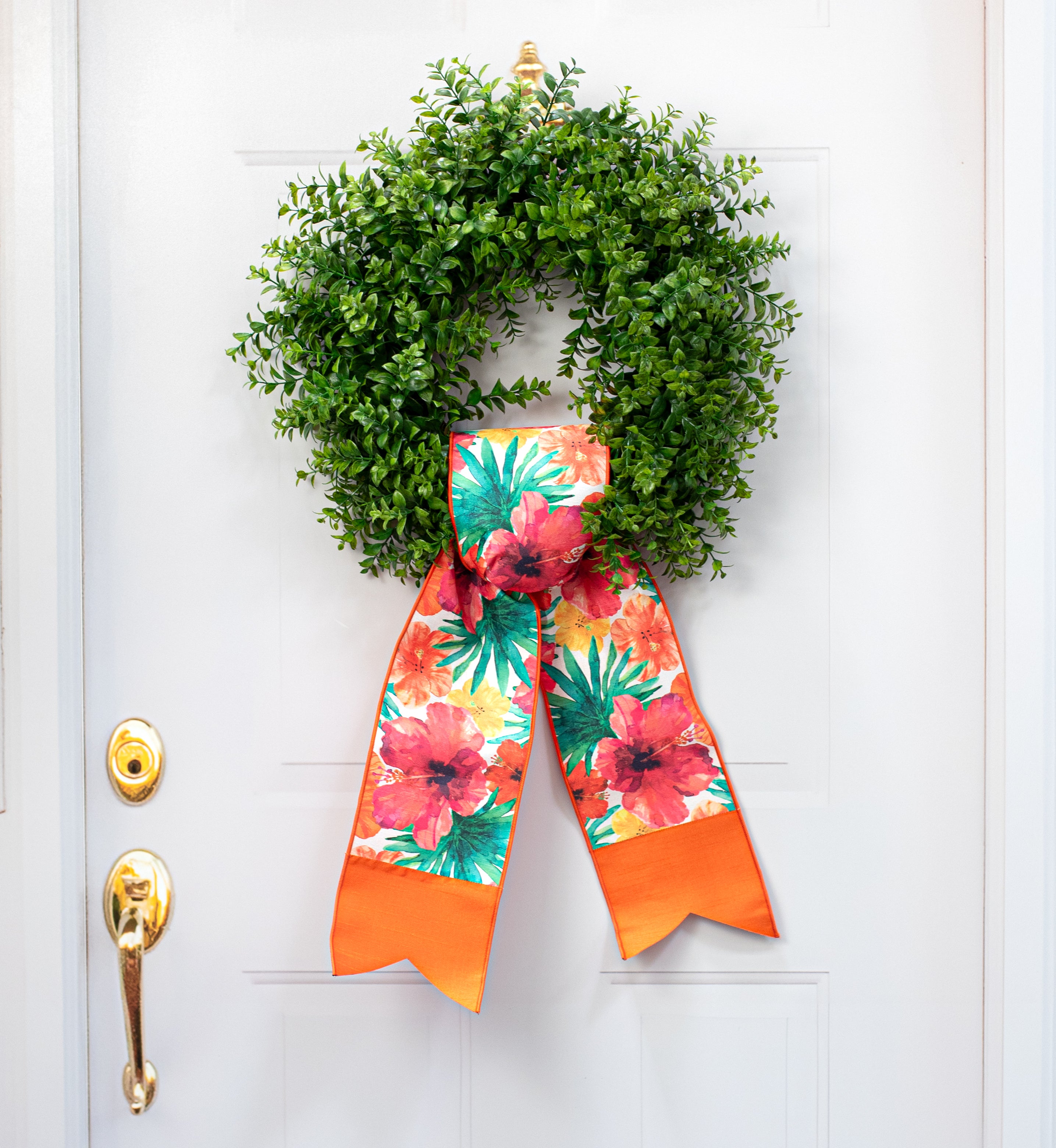 [D Stevens] 6" Dupioni Tropical Hibiscus Wreath Sash Lifestyle Photo
