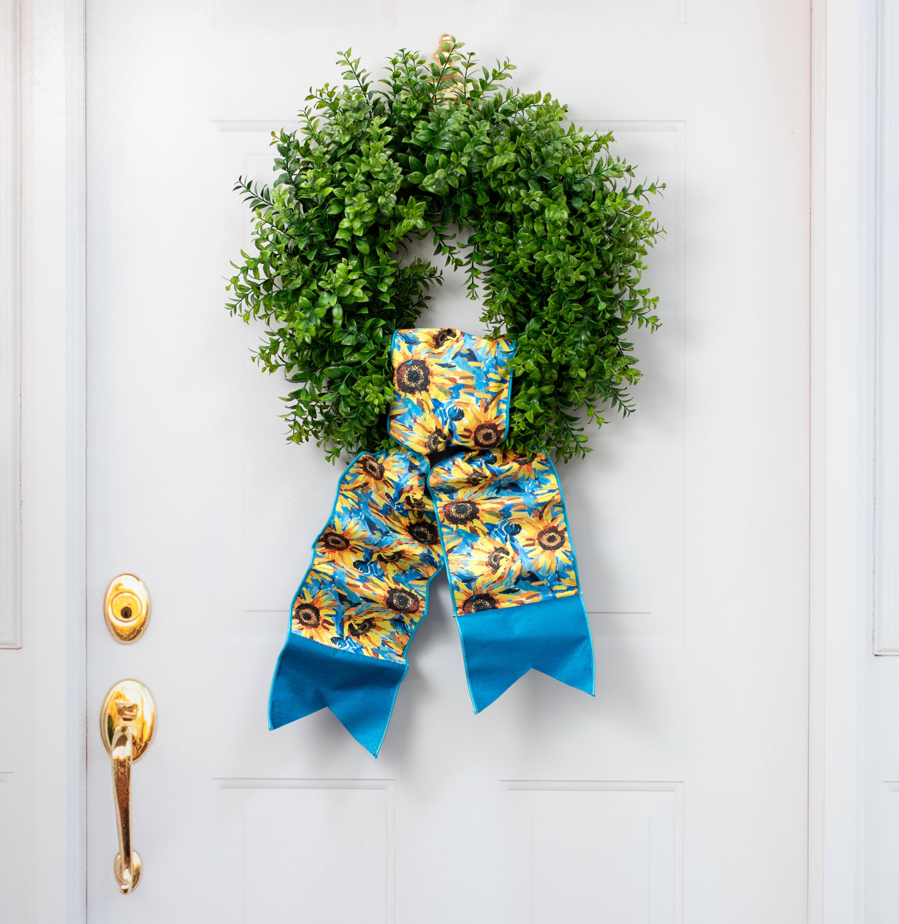 [D Stevens] 6" Dupioni Watercolor Sunflower Ribbon Sash Lifestyle Photo