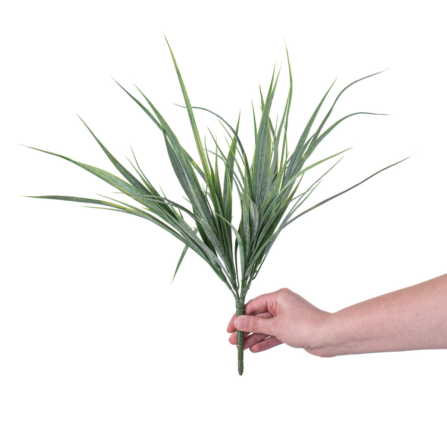 16" Dusty Green Wide Grass Bush detail photo 3