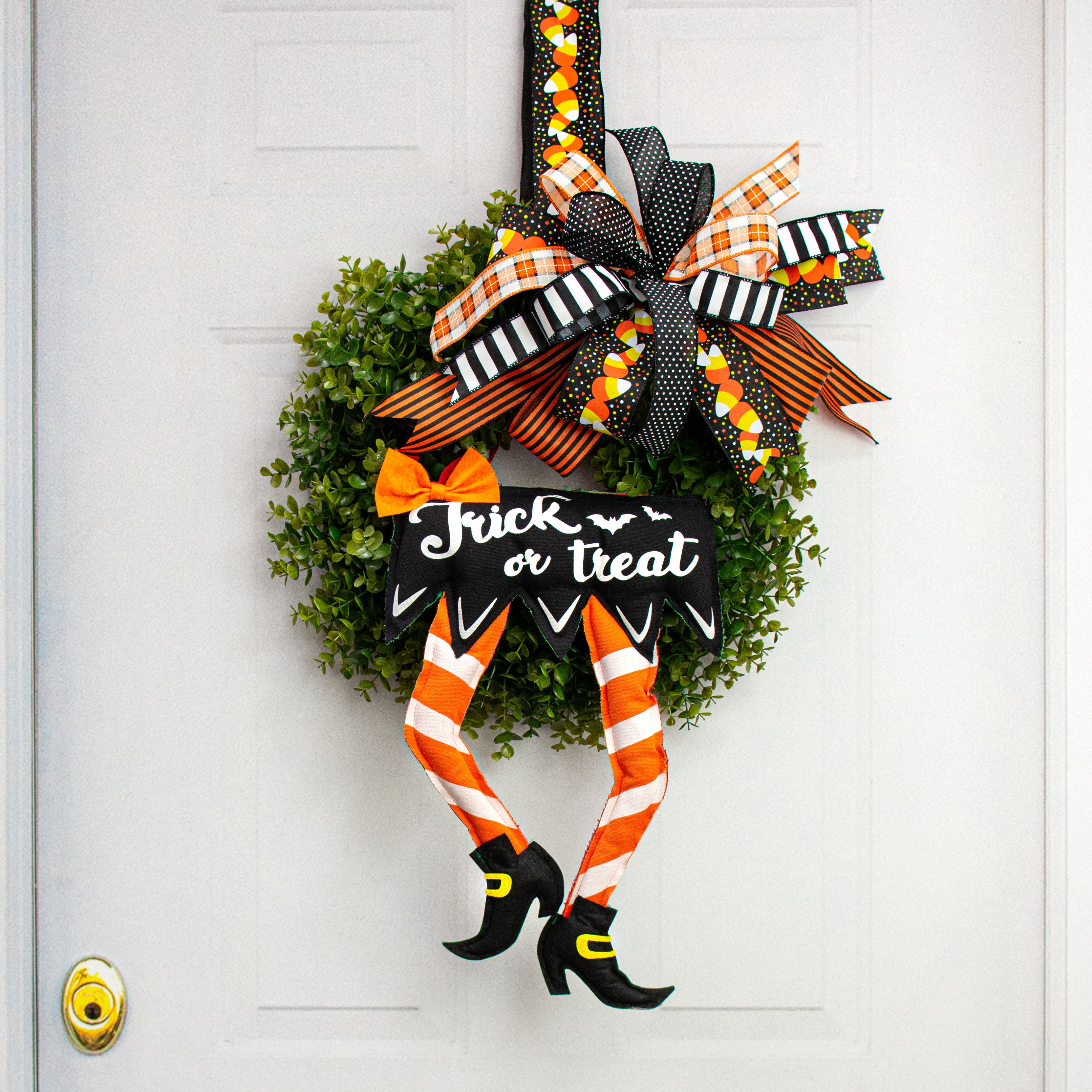 18" Double Sided Fabric Elf-Witch Legs Sign