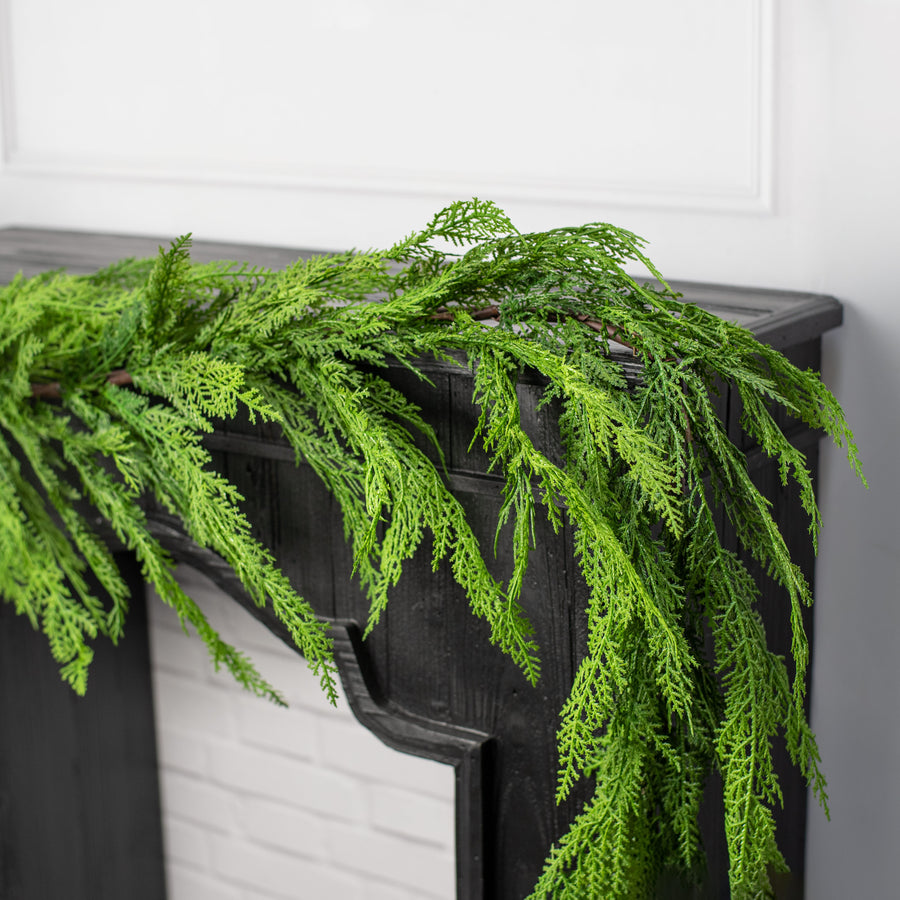 6' Soft Cedar Garland