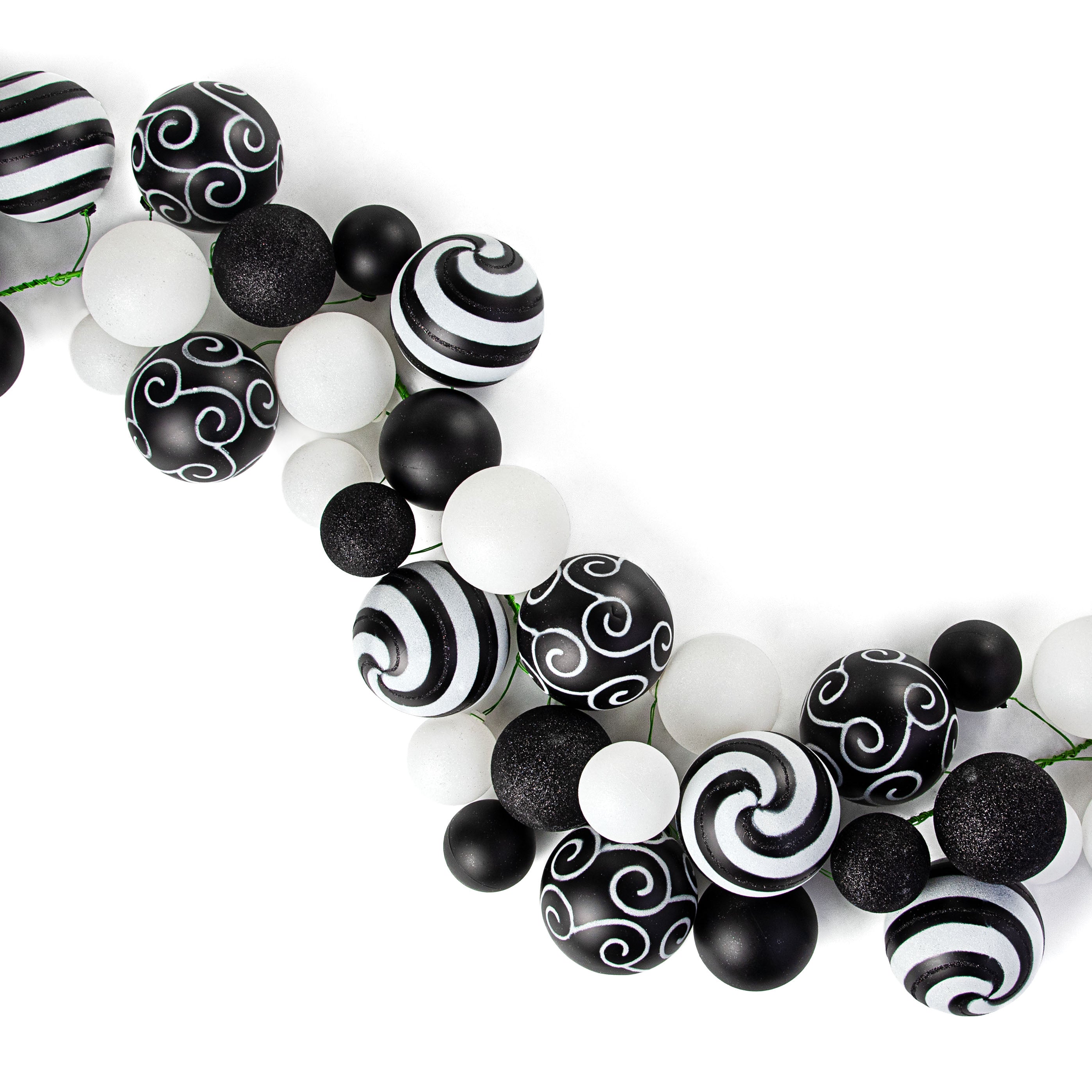 6' Effortless Ornament Garland: Black & White Item Number: XG9118TX