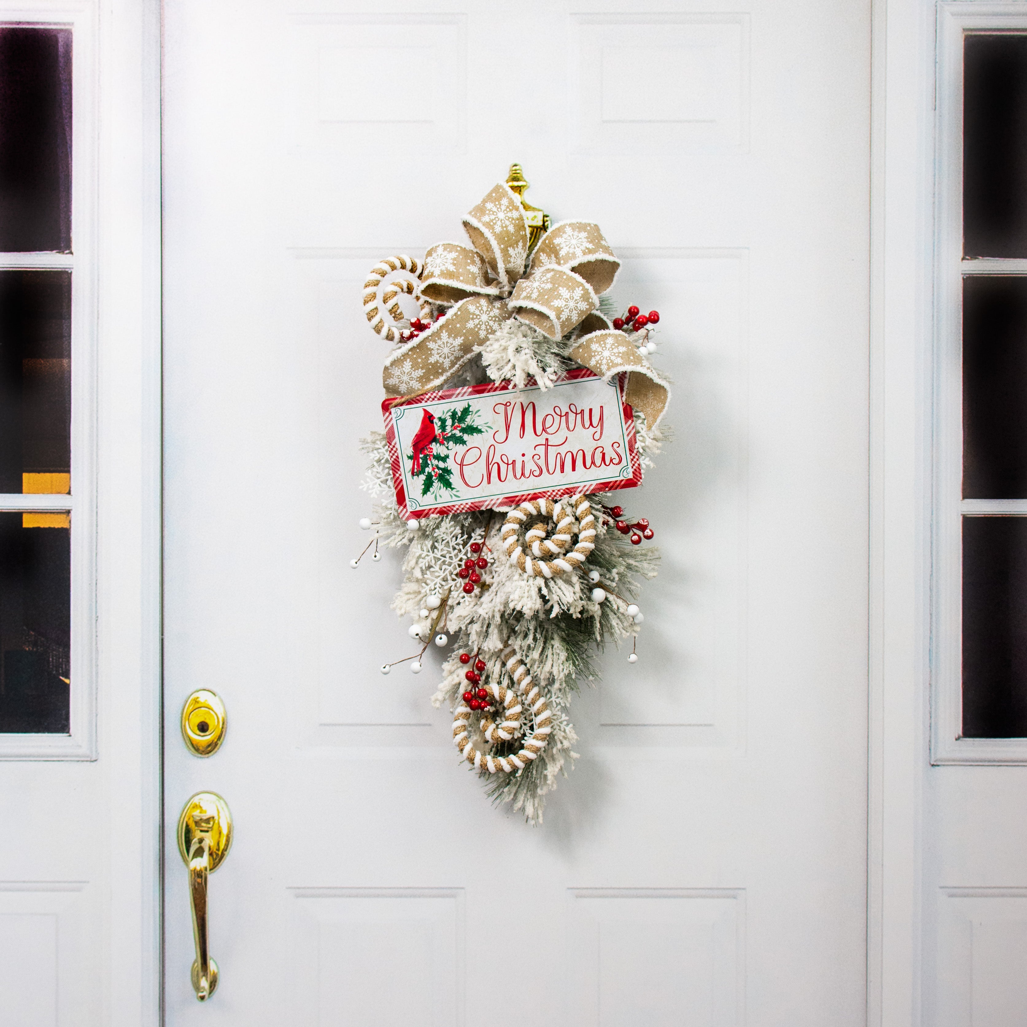 12" Embossed Metal Sign: Merry Christmas Cardinal detail photo 4
