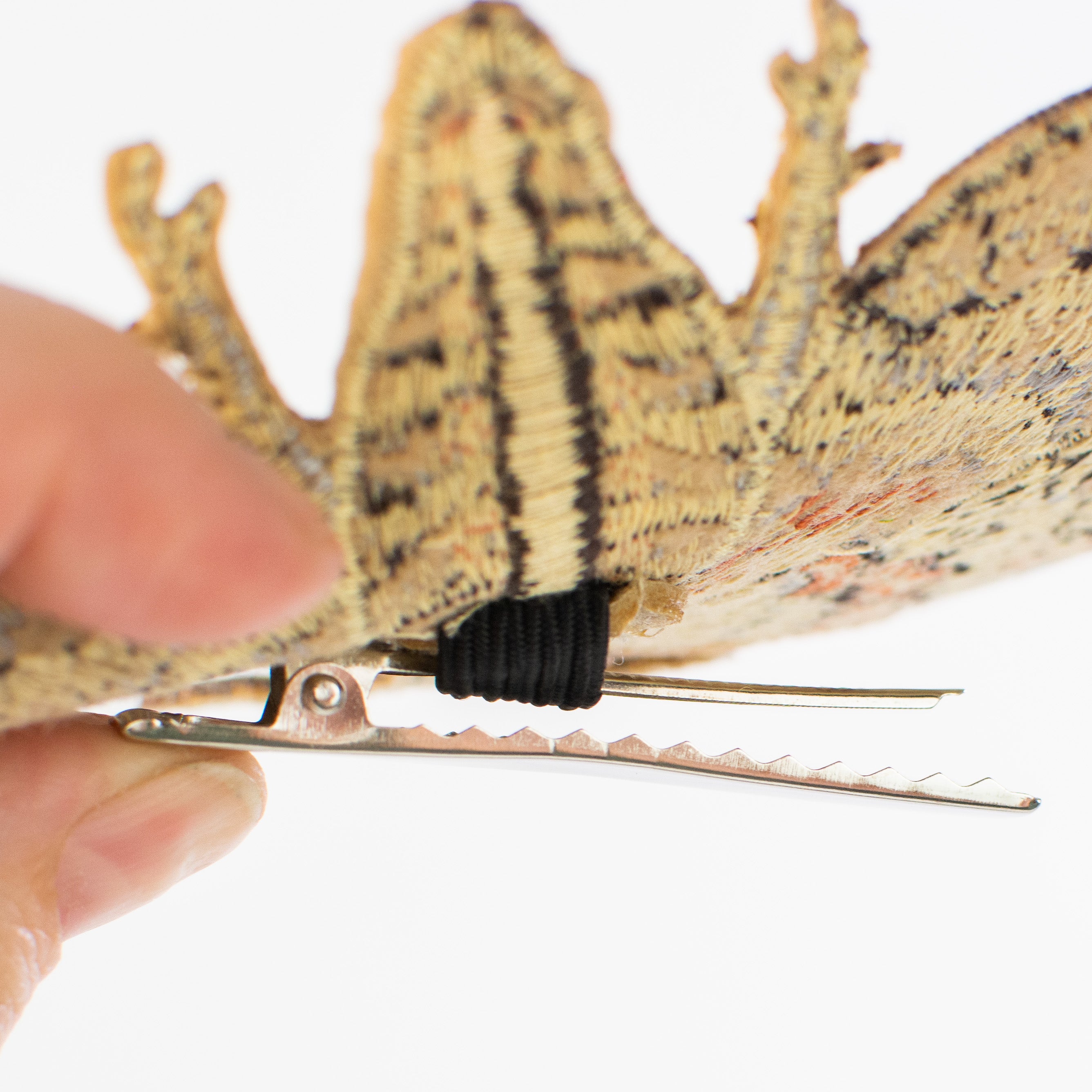 [D Stevens] 6" Embroidered Moth Clip: Brown detail photo 4