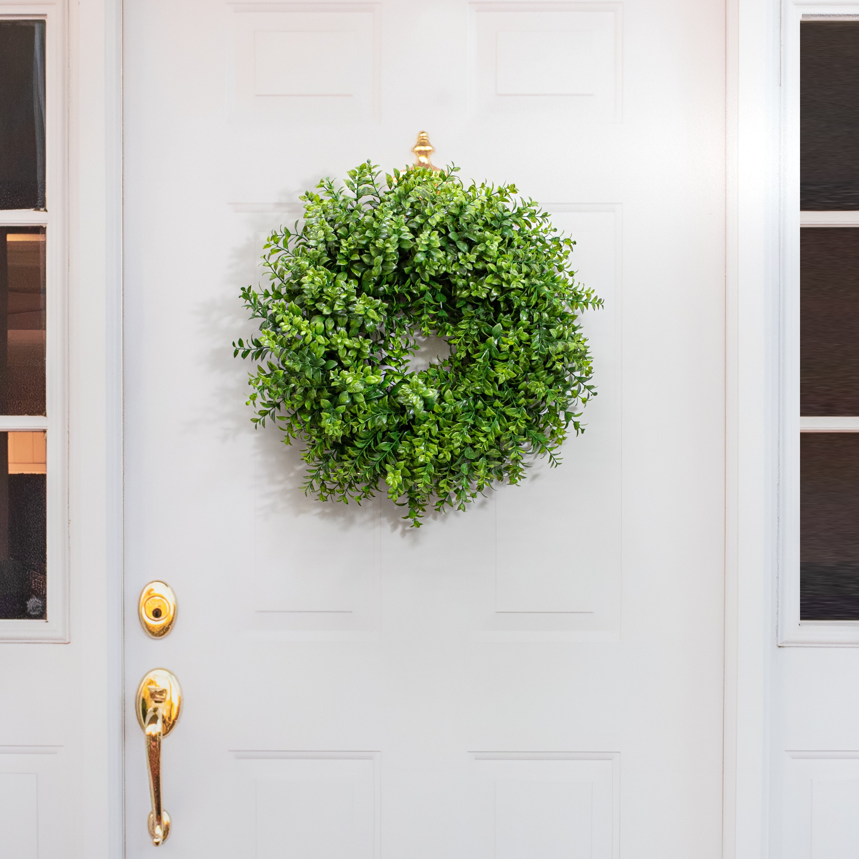 22" Eucalyptus Wreath Lifestyle Photo
