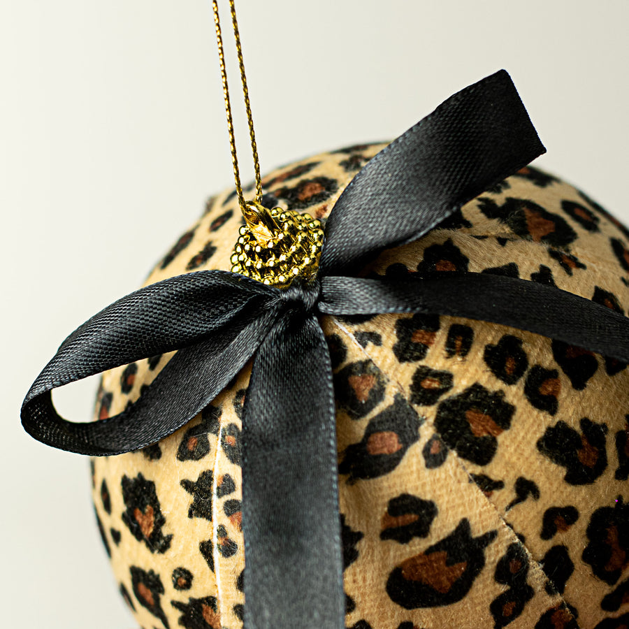 4" Fabric Ball Ornament: Cheetah detail photo 3