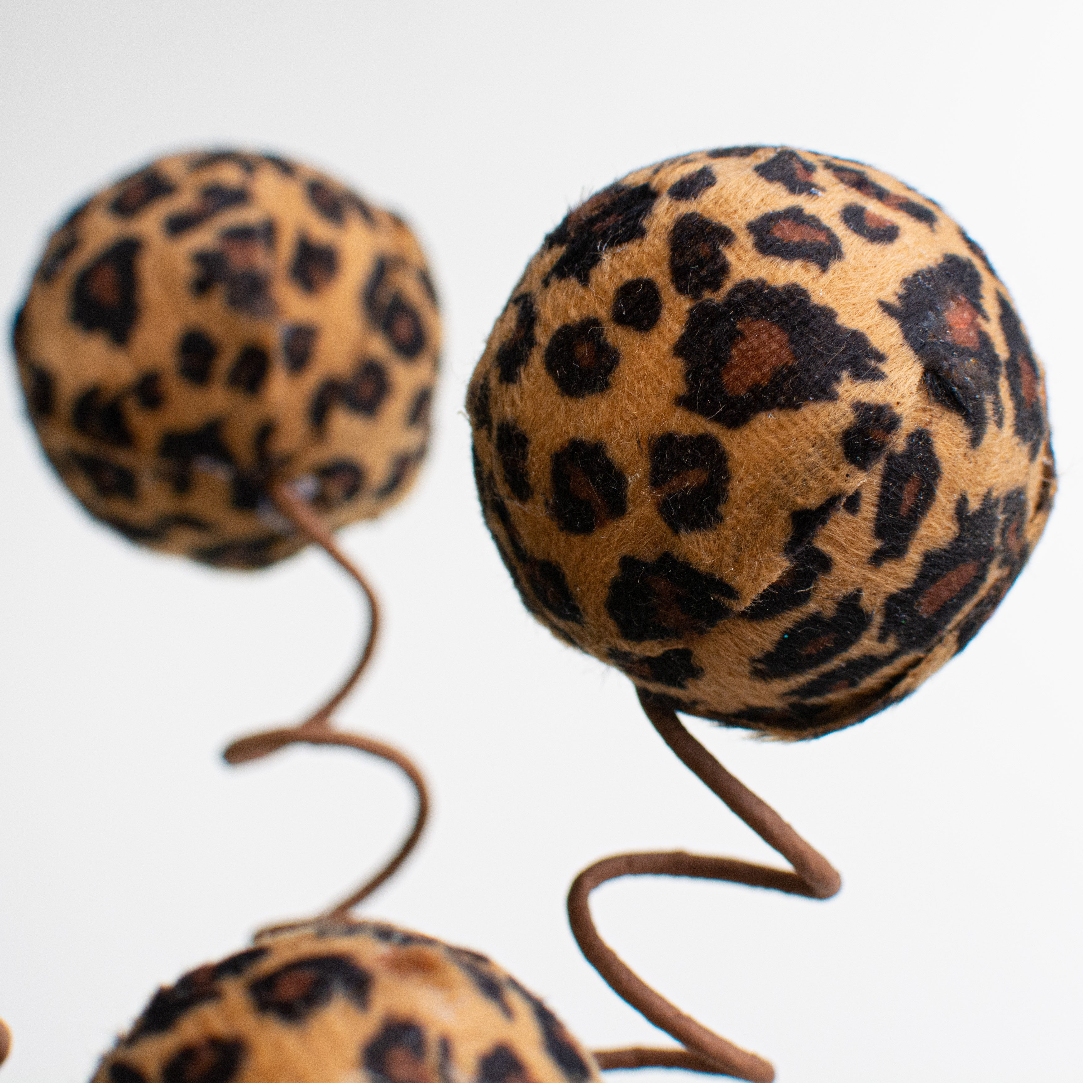 15" Fabric Ball Pick: Cheetah detail photo 3