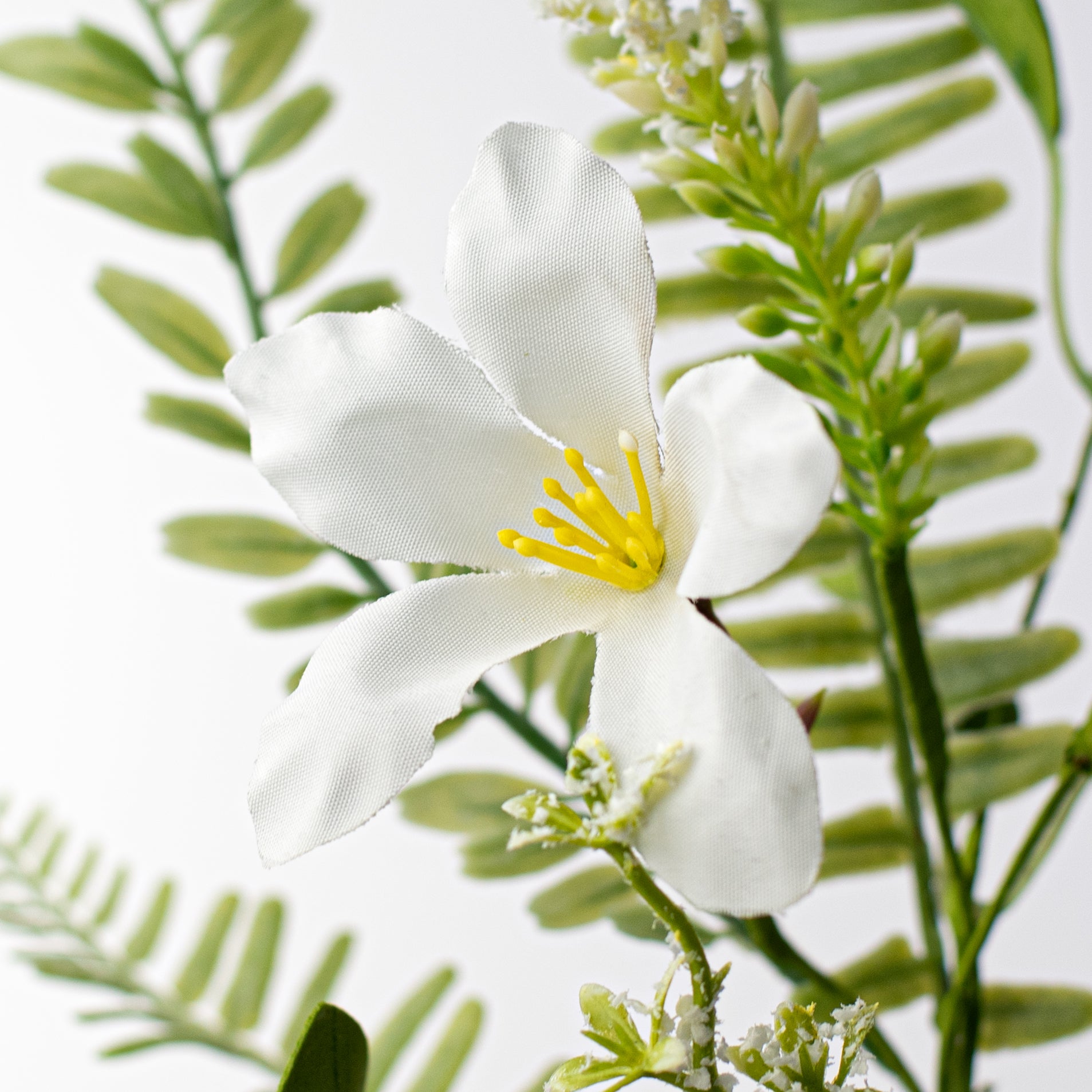 20" Fabric Flower, Berry Cluster, Fern Spray: White Lifestyle Photo