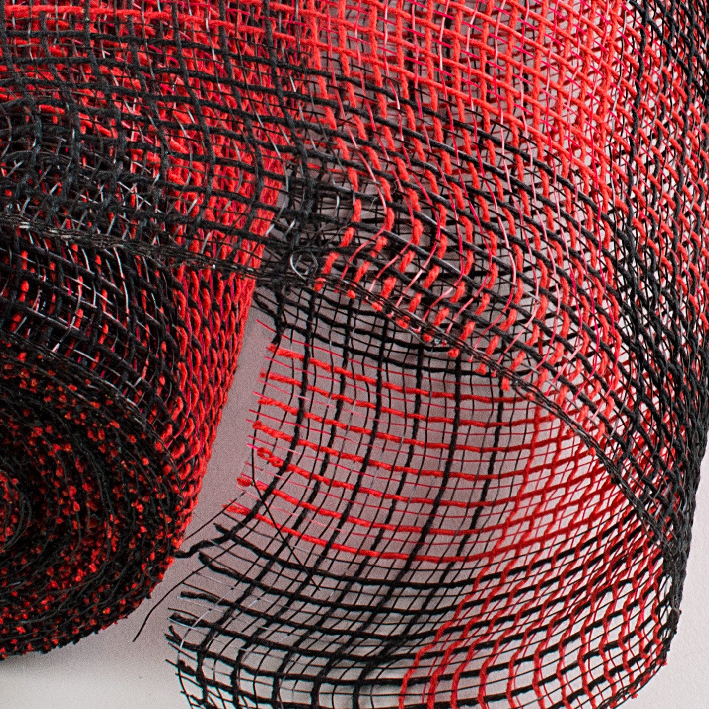 10" Fabric Mesh: Black & Red Plaid detail photo 3