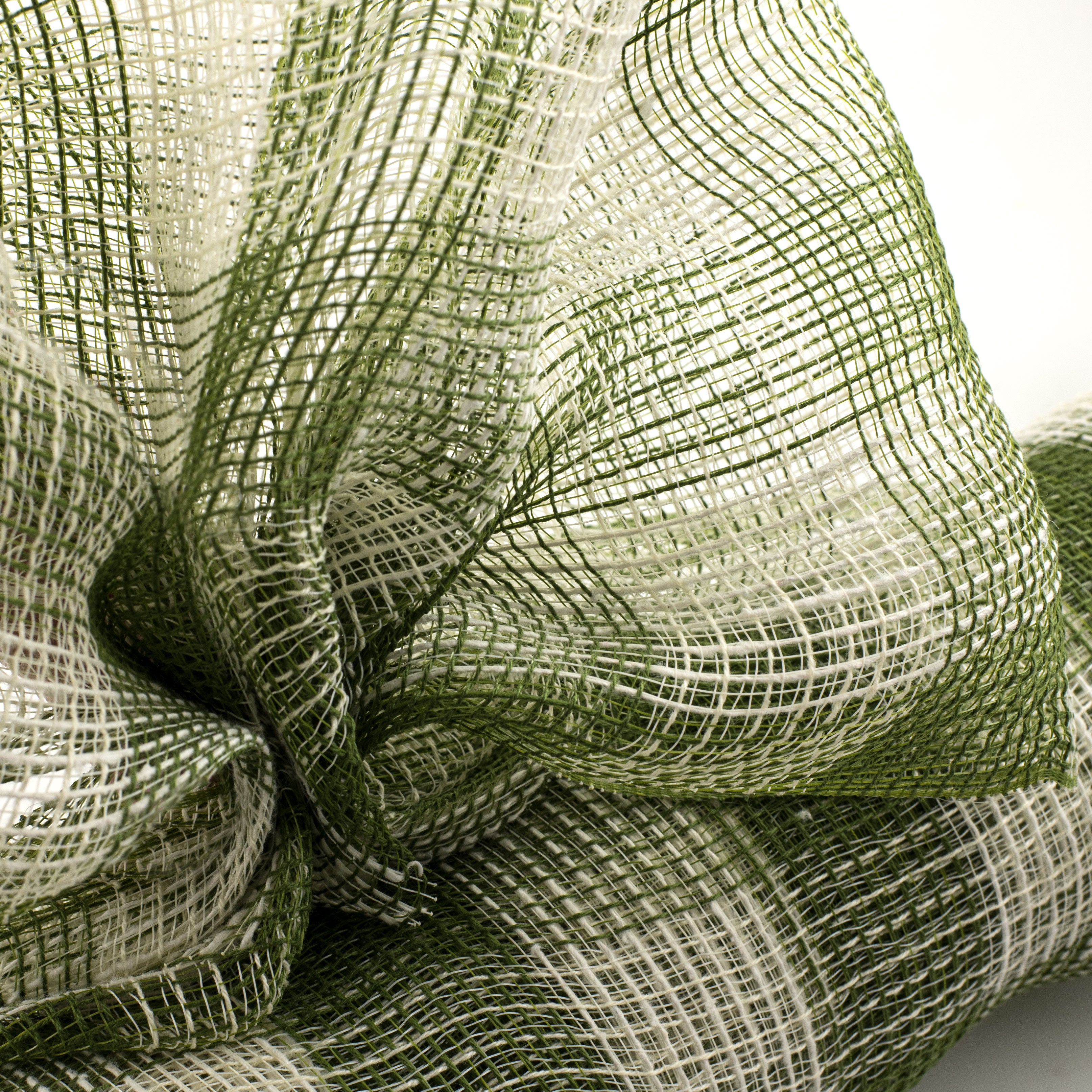 21" Fabric Mesh: Moss & Cream Check Lifestyle Photo