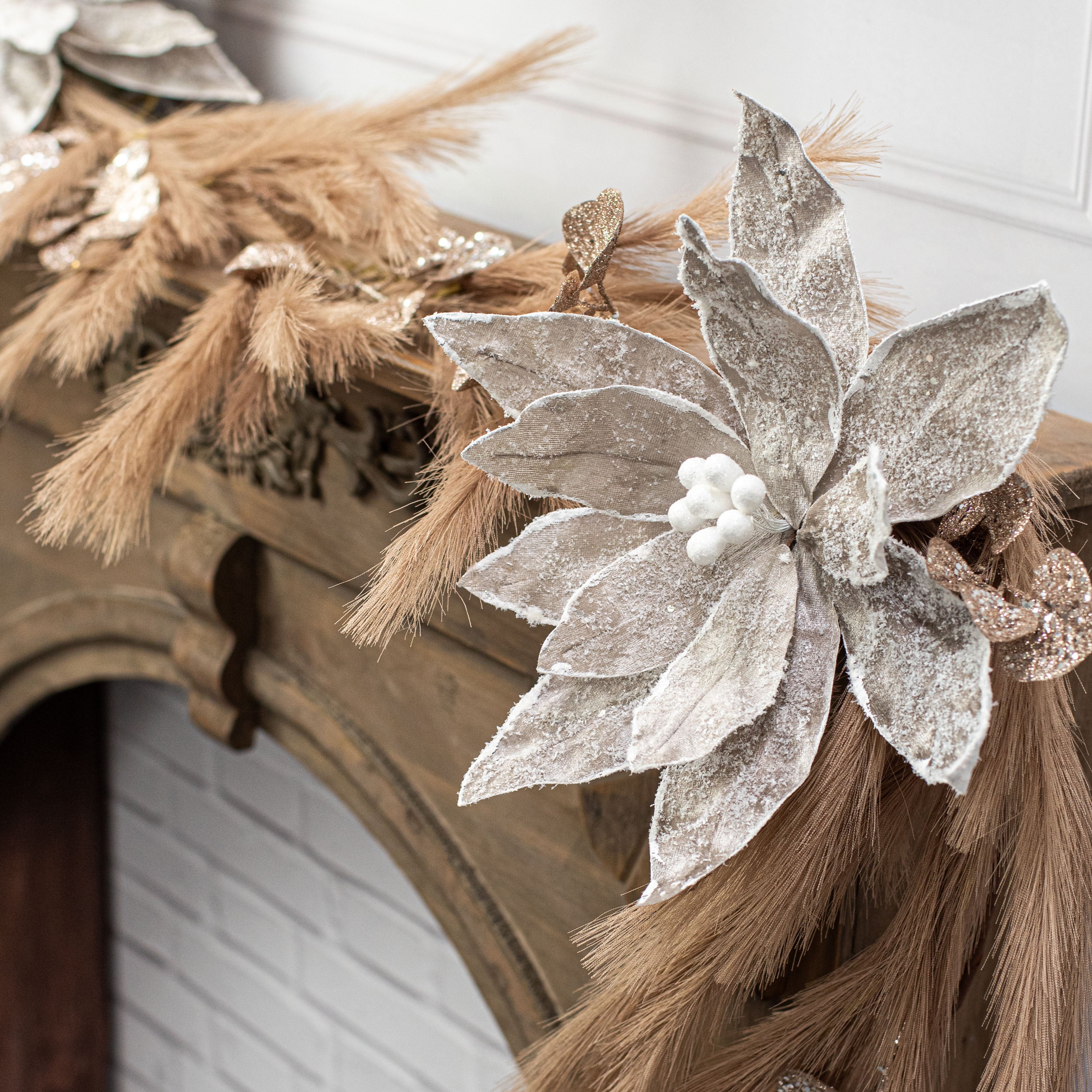 6' Fabric Pampas Grass Garland: Natural detail photo 3