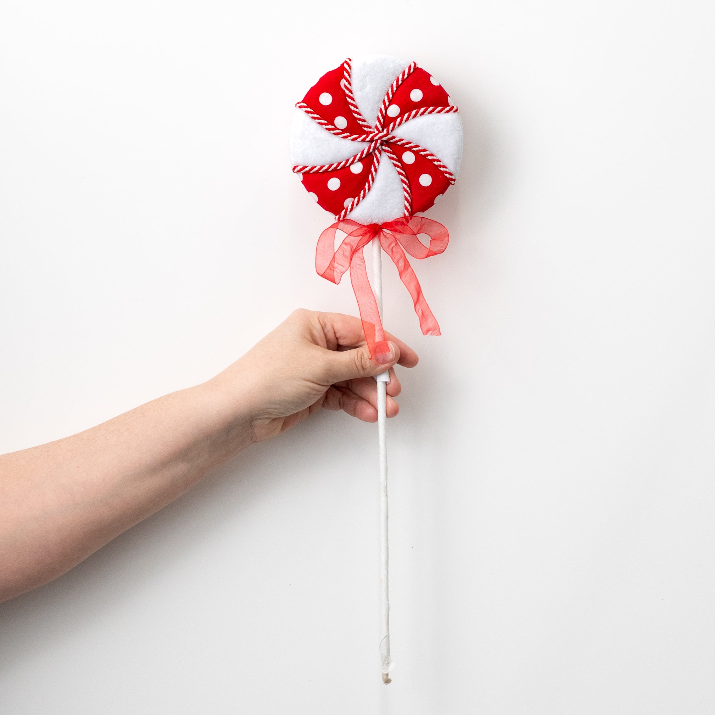 4.75" x 18" Fabric Peppermint Polka Dot Lollipop Pick detail photo 3