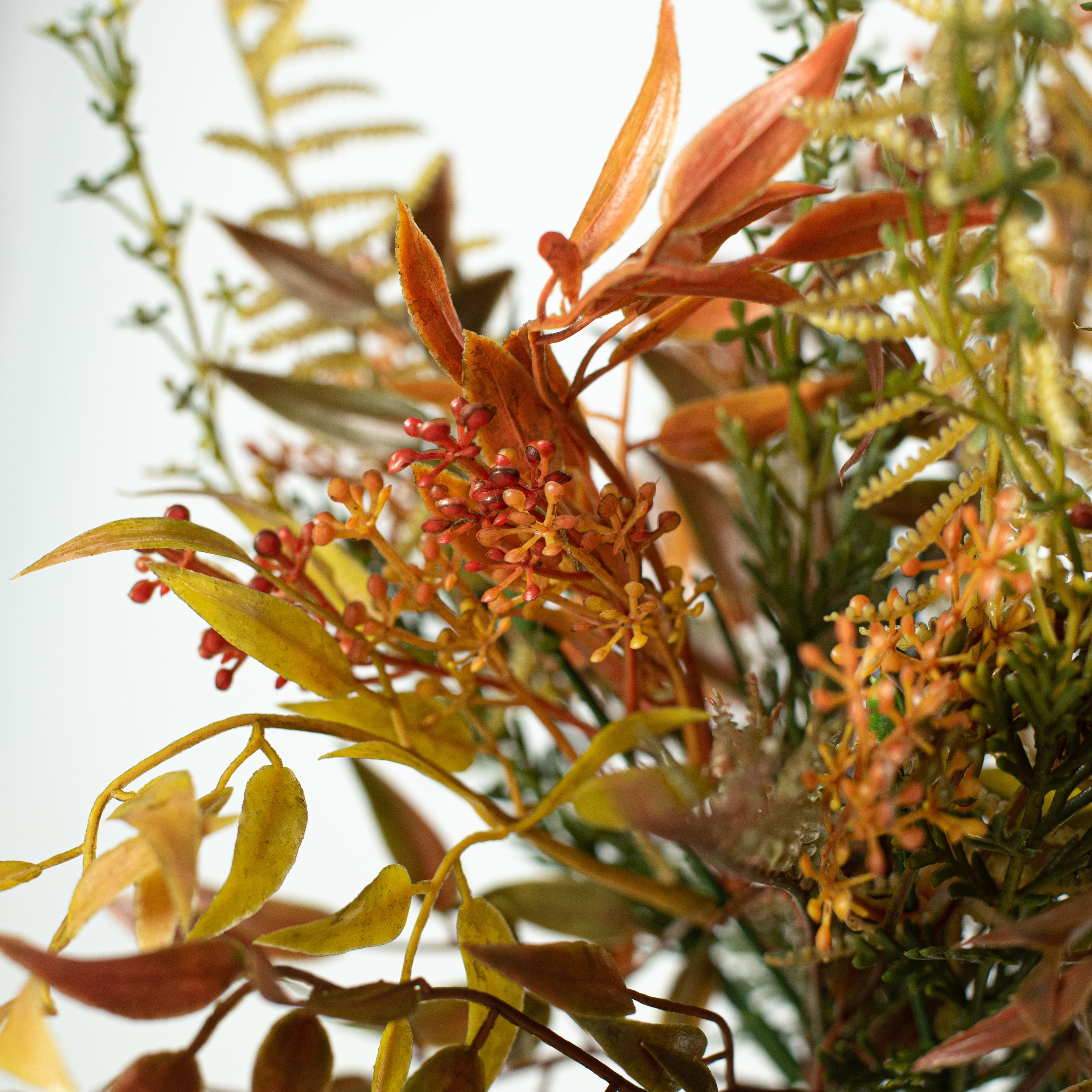 16" Fall Mix Leaf Bush: Rust detail photo 3