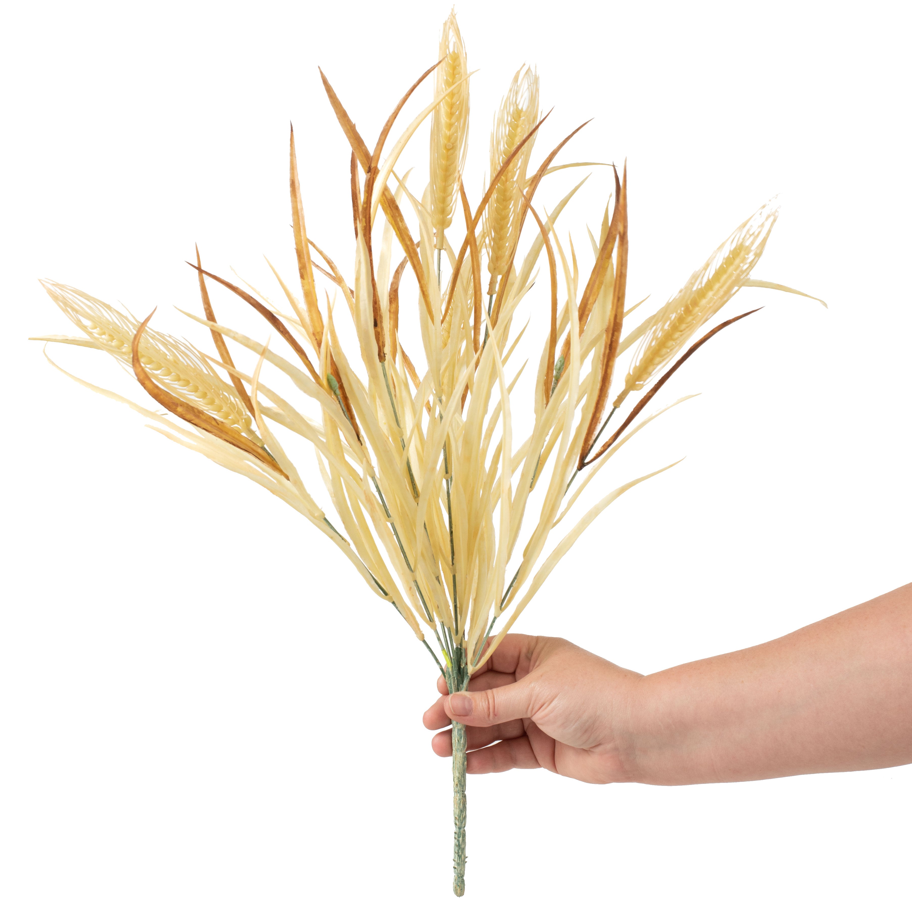21" Fall Wheat Bush: Cream Lifestyle Photo