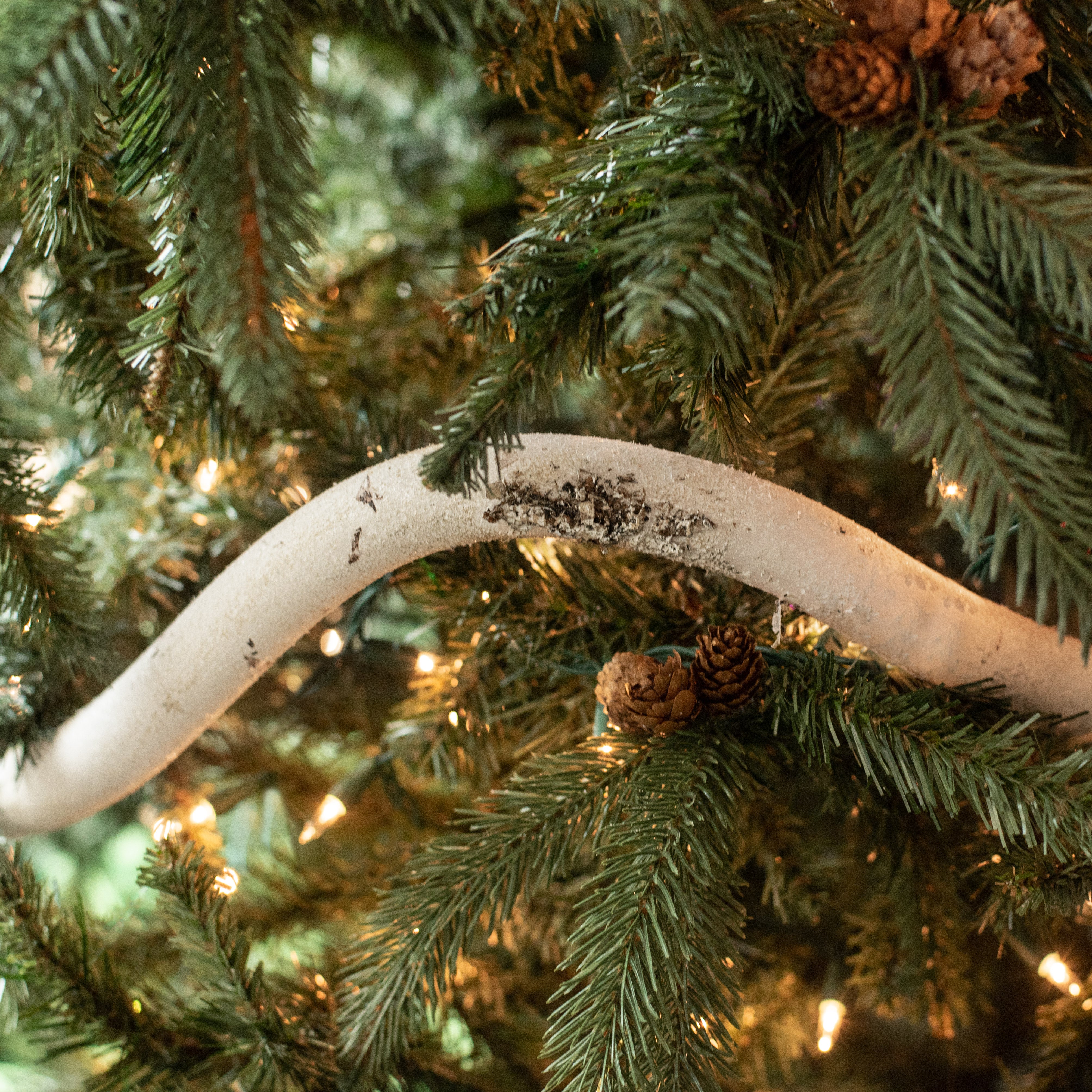 72" Faux Birch Flexible Log detail photo 5
