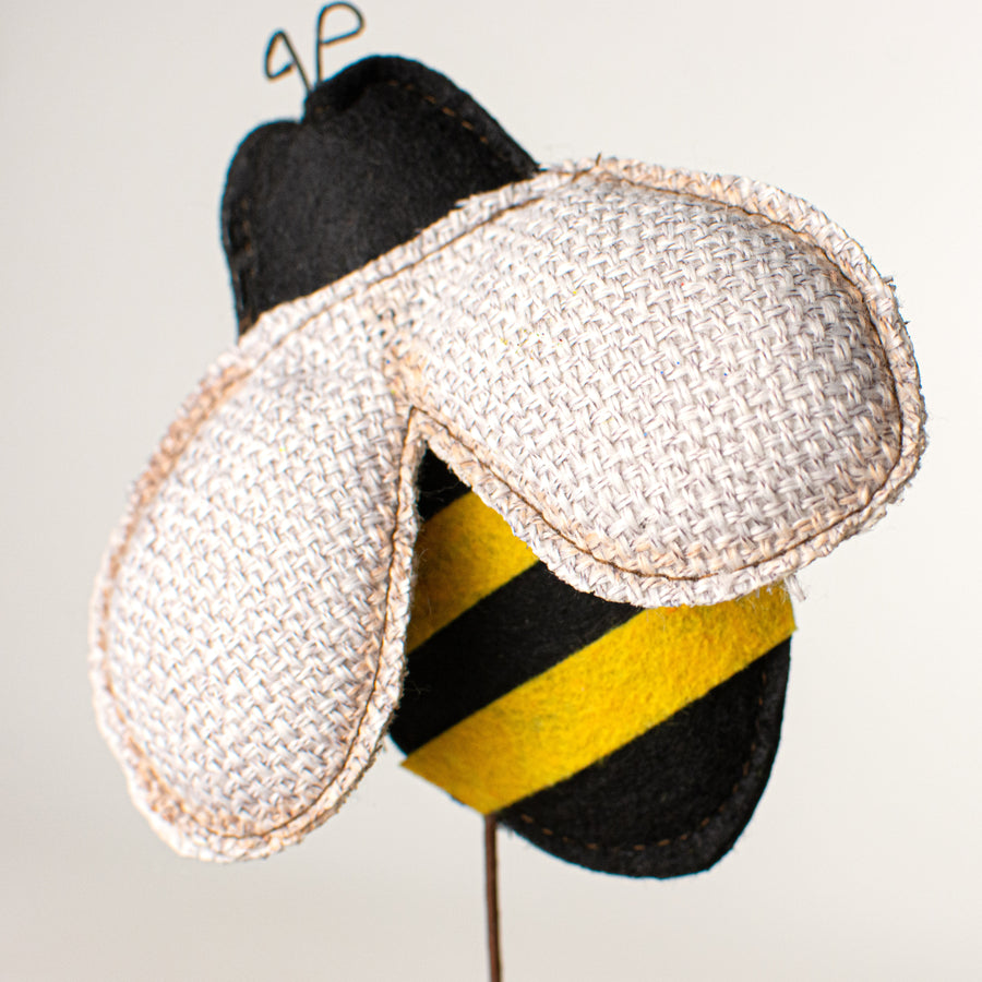 16" Felt Bee Pick Lifestyle Photo