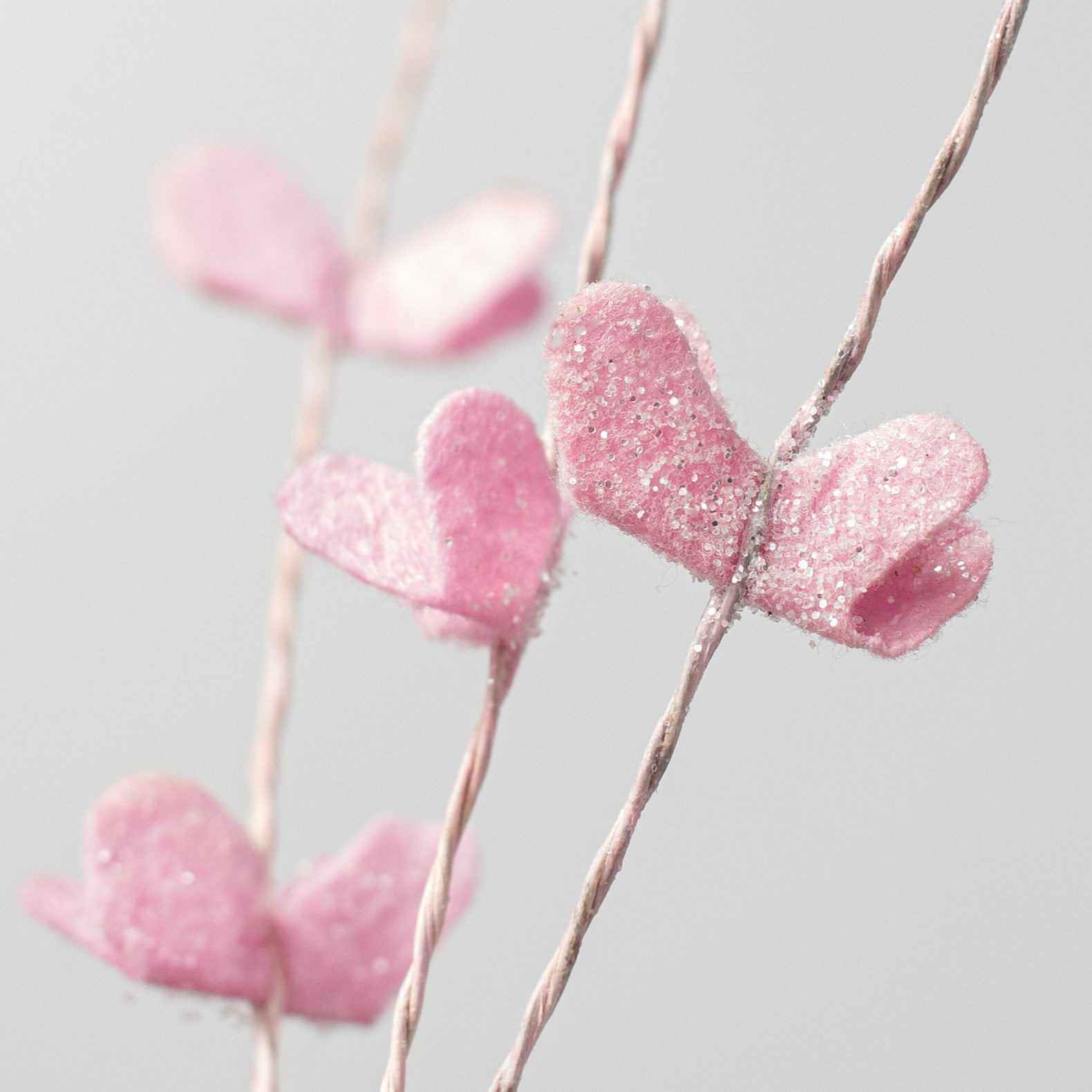 30" Felt Leaf Filler Spray: Pink Lifestyle Photo