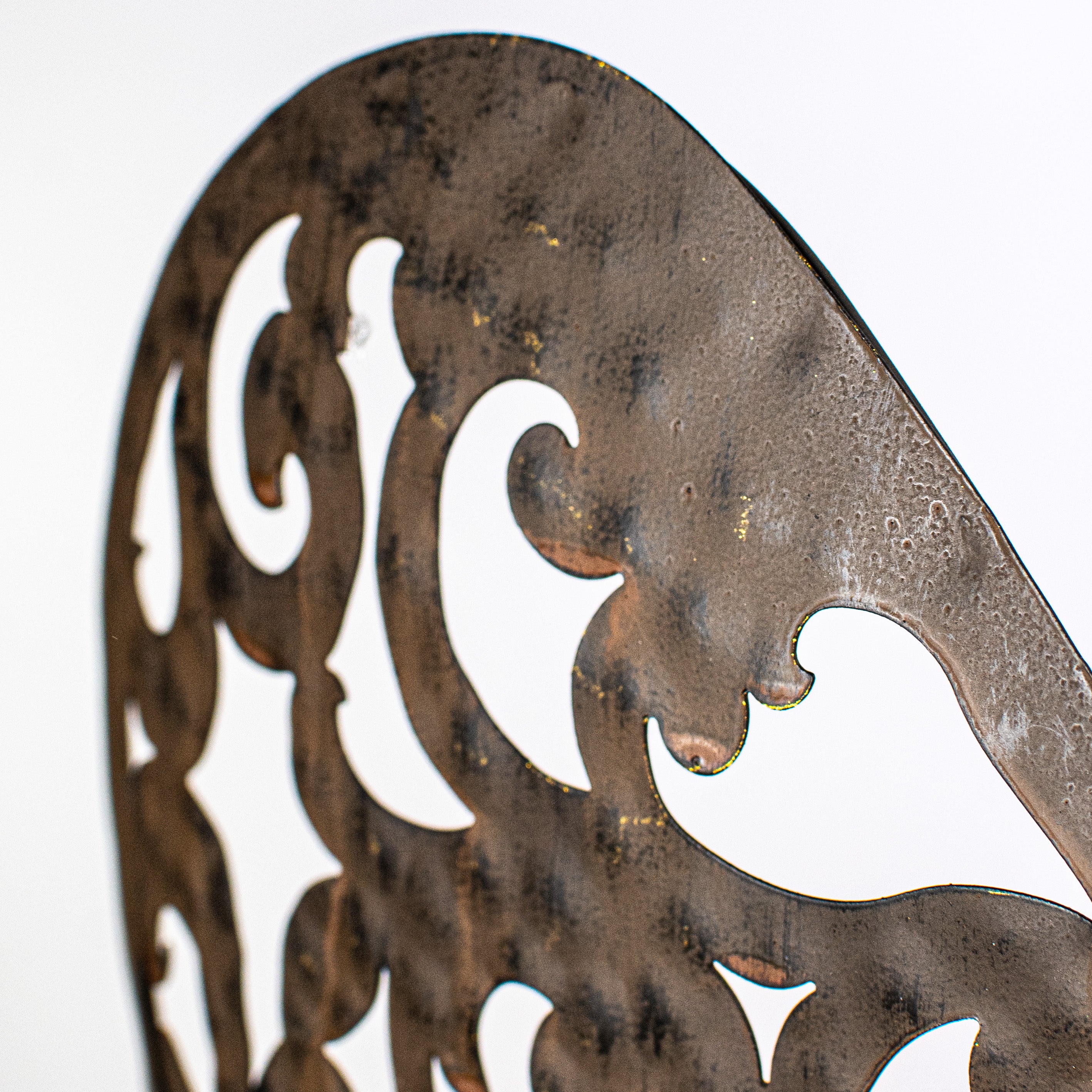 18" x 14.5" Filigree Angel Wings: Antique Rust detail photo 4