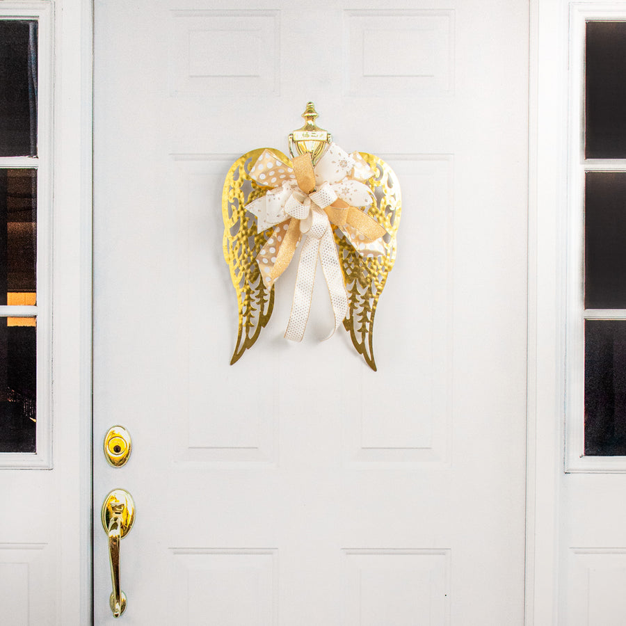 18" x 14.5" Filigree Angel Wings: Gold Leaf detail photo 5