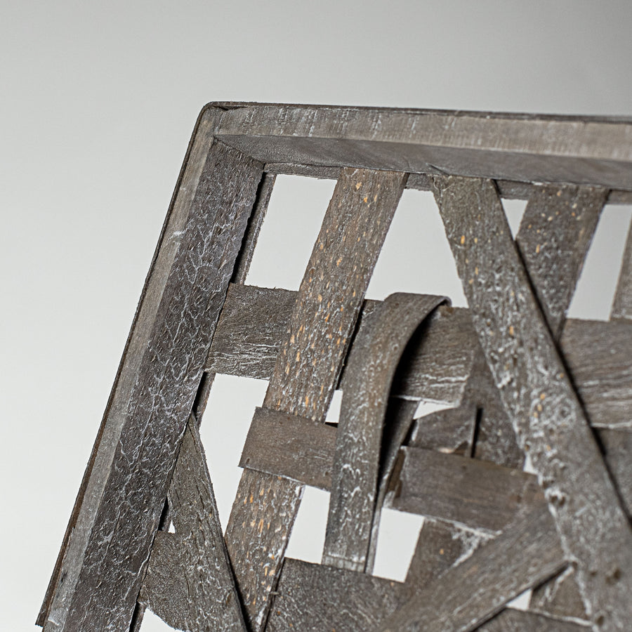 16" Flat Tobacco Basket: Square Grey Wash detail photo 3