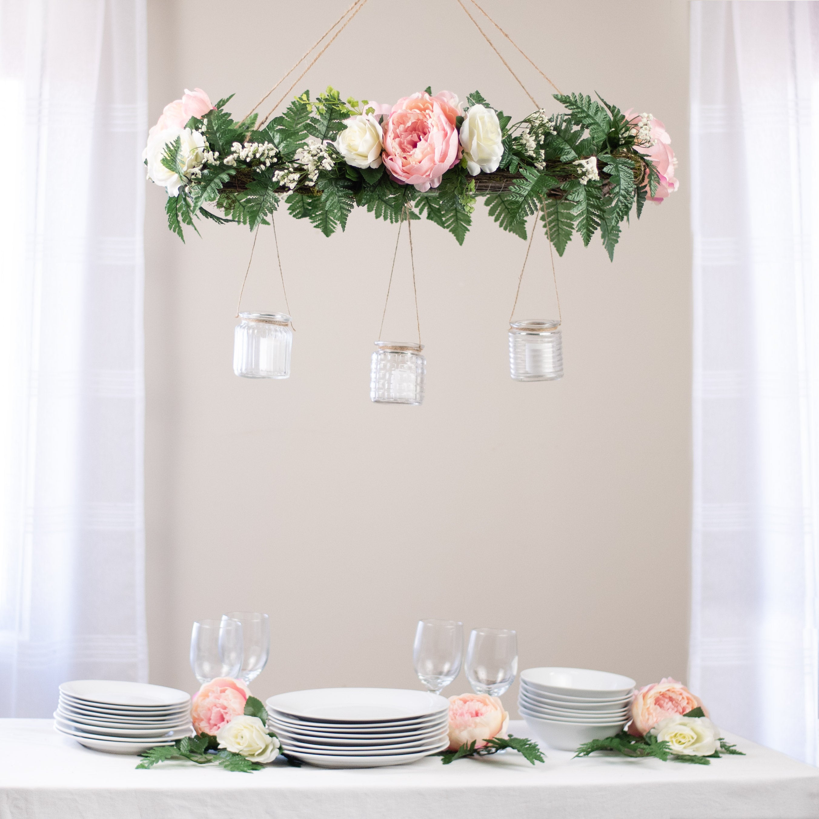 25" Floral Chandelier Frame: Rectangle Lifestyle Photo