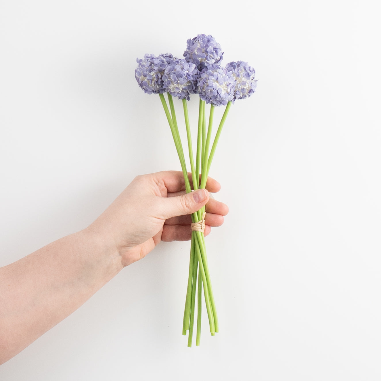 11" Flower Ball Stem Bundle: Purple detail photo 3