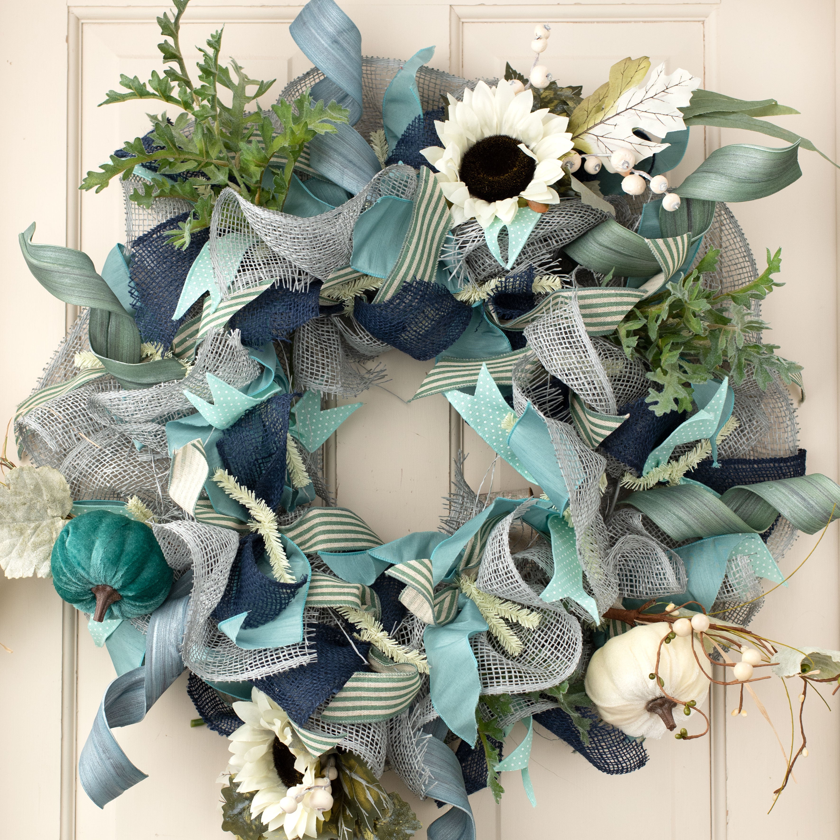 1.6" Foam Strip Wired Ribbon: Smoke Blue (5 Feet) detail photo 3