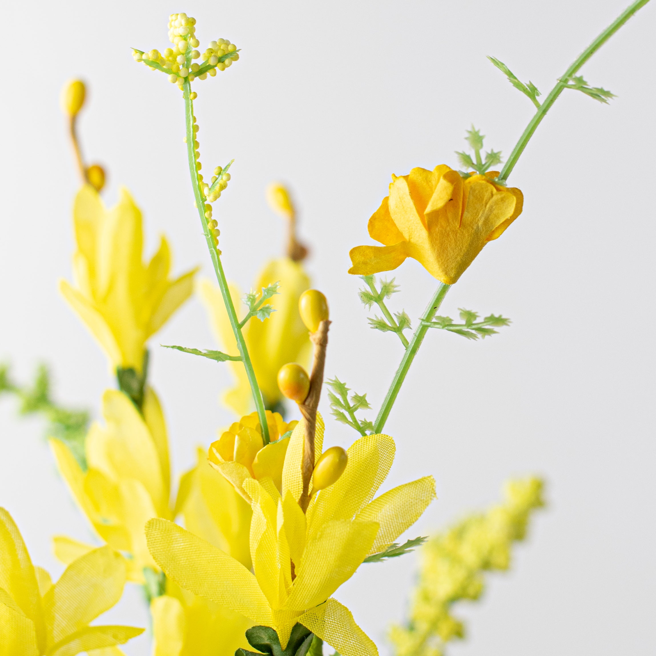 18" Forsythia and Heather Bush: Yellow Lifestyle Photo