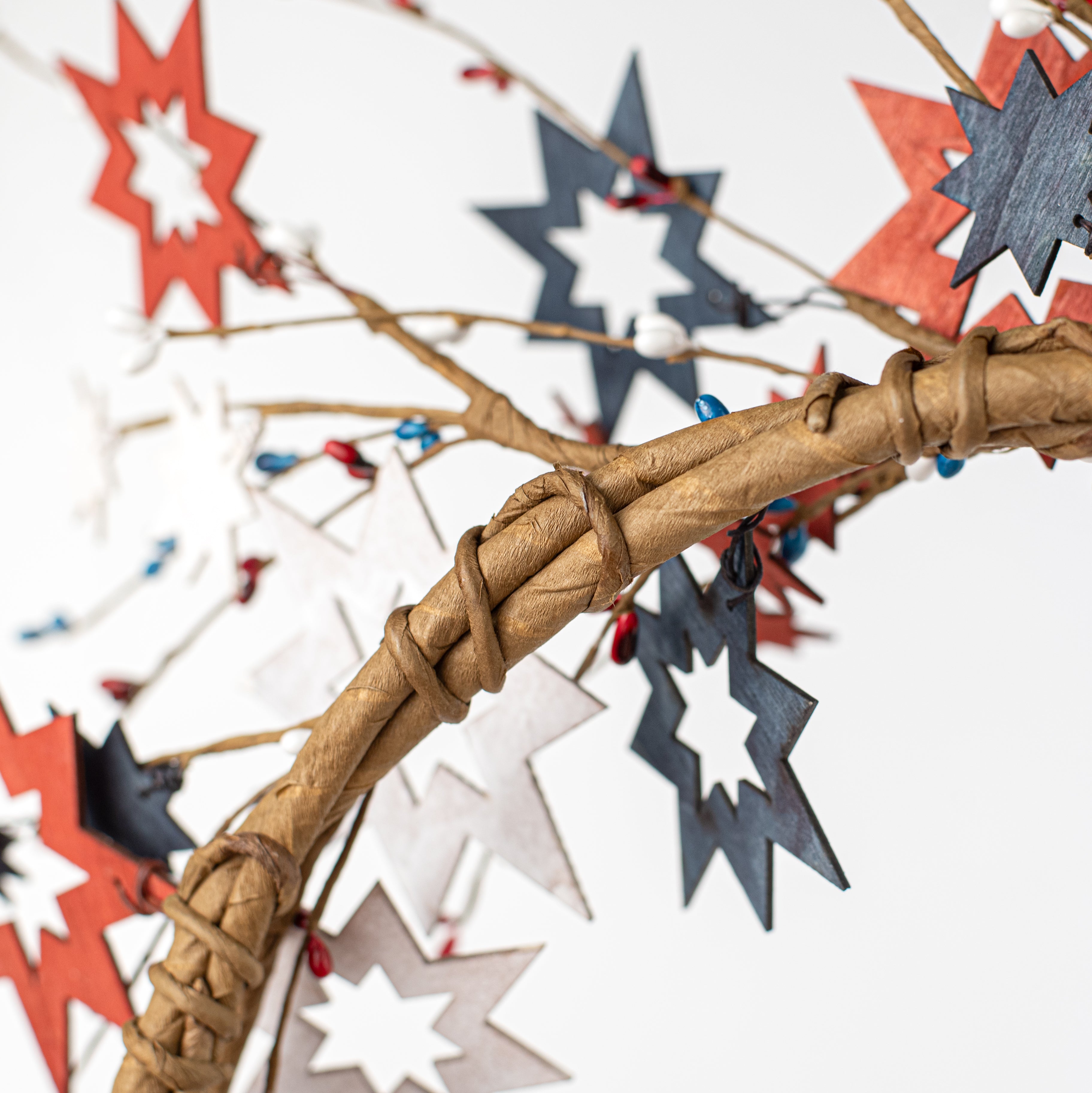 22" Fourth of July Wooden Cutout Star Wreath detail photo 5