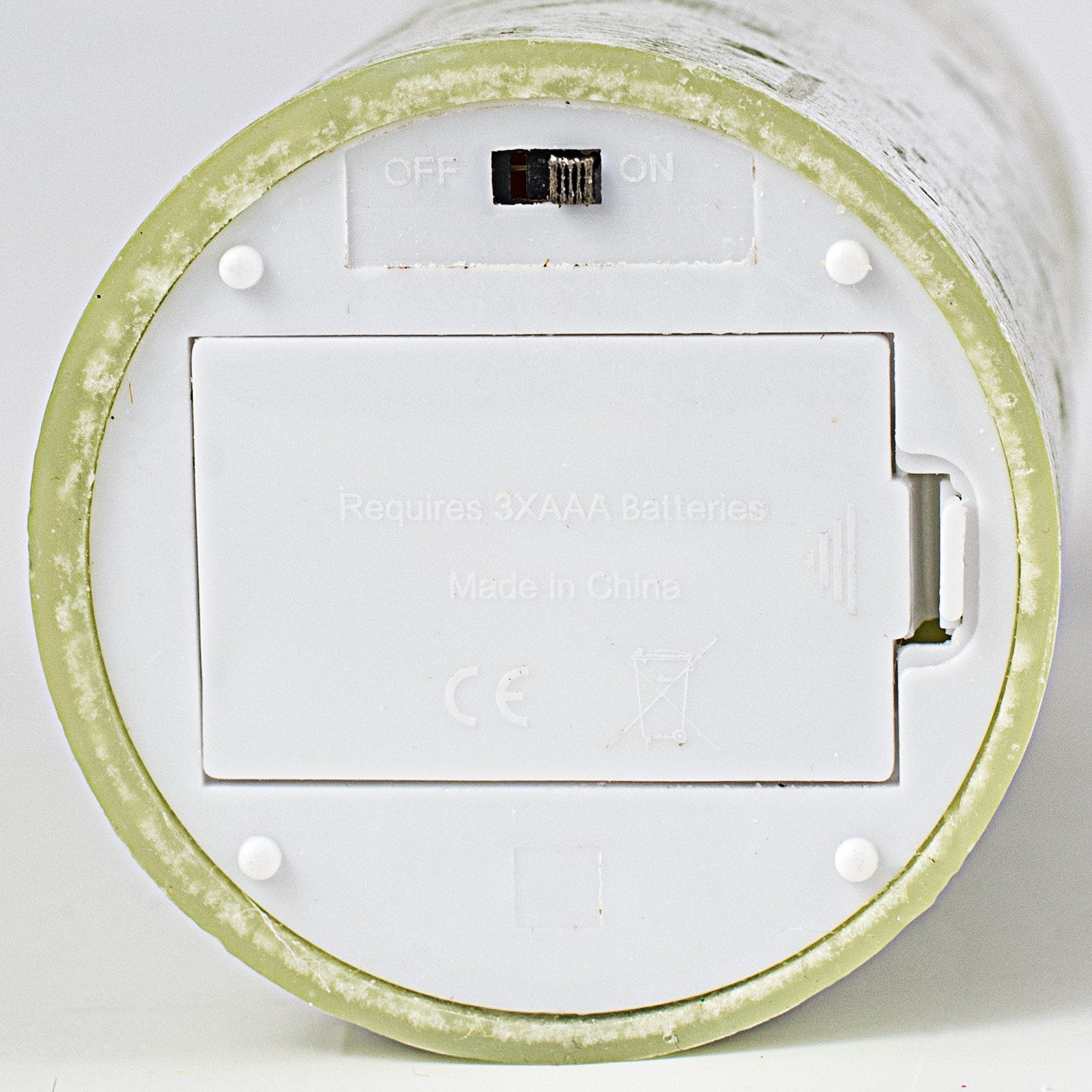 6" Frosted Flameless Candle: Moss Green detail photo 3