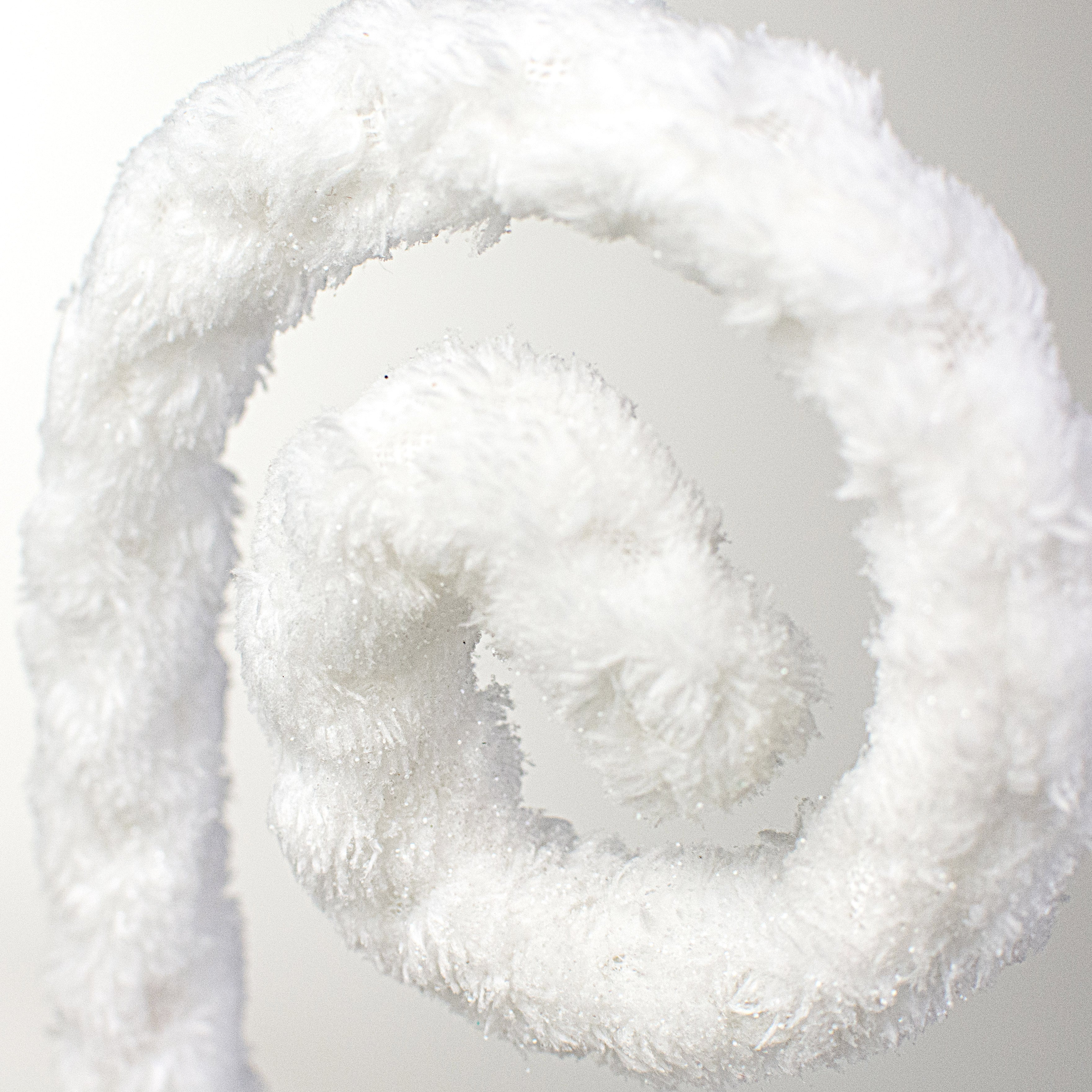 28" Fuzzy Spiral Curly Spray: White Lifestyle Photo