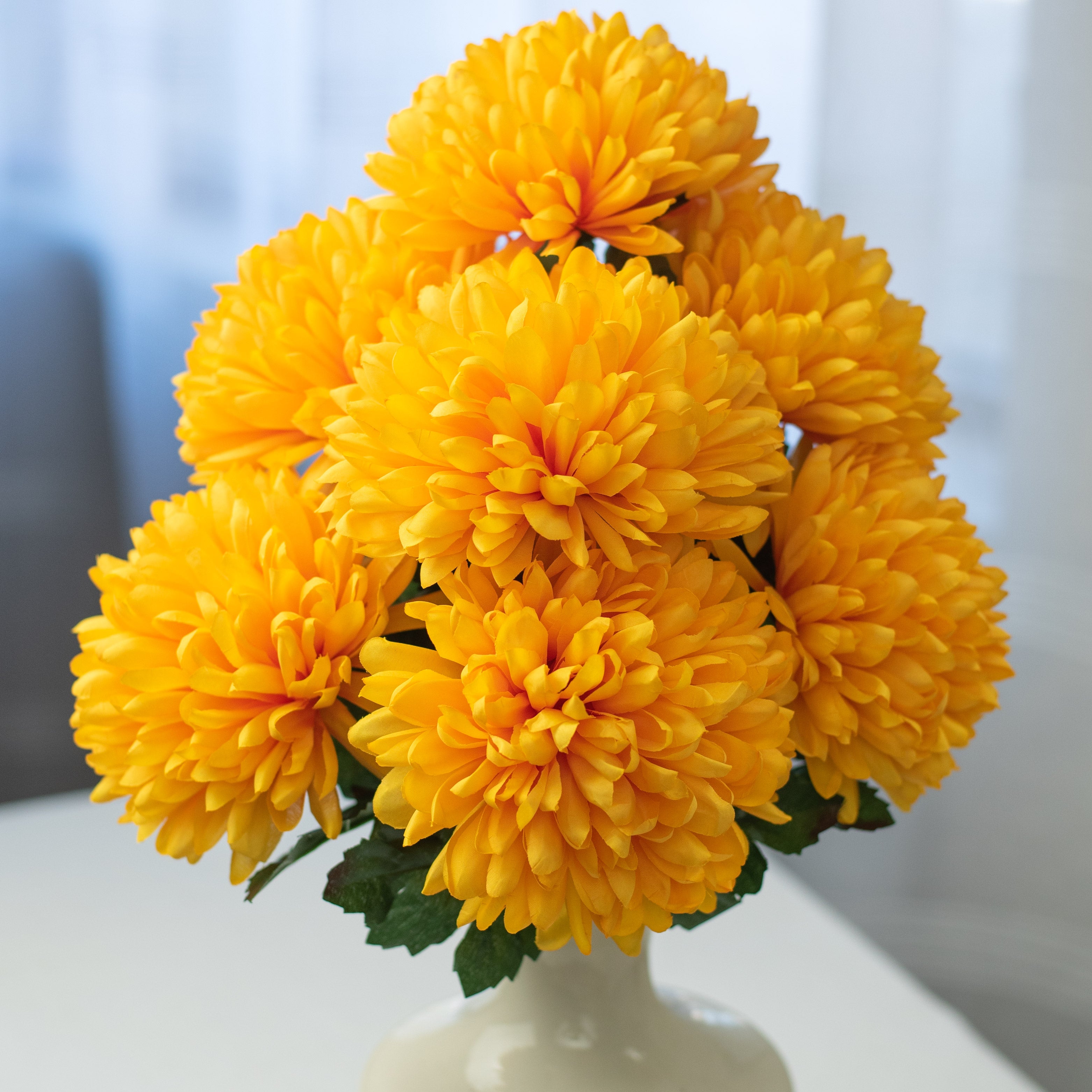 24" Giant Ball Mum Bush: Yellow (7 Stem) Item Number: 35015GDYW