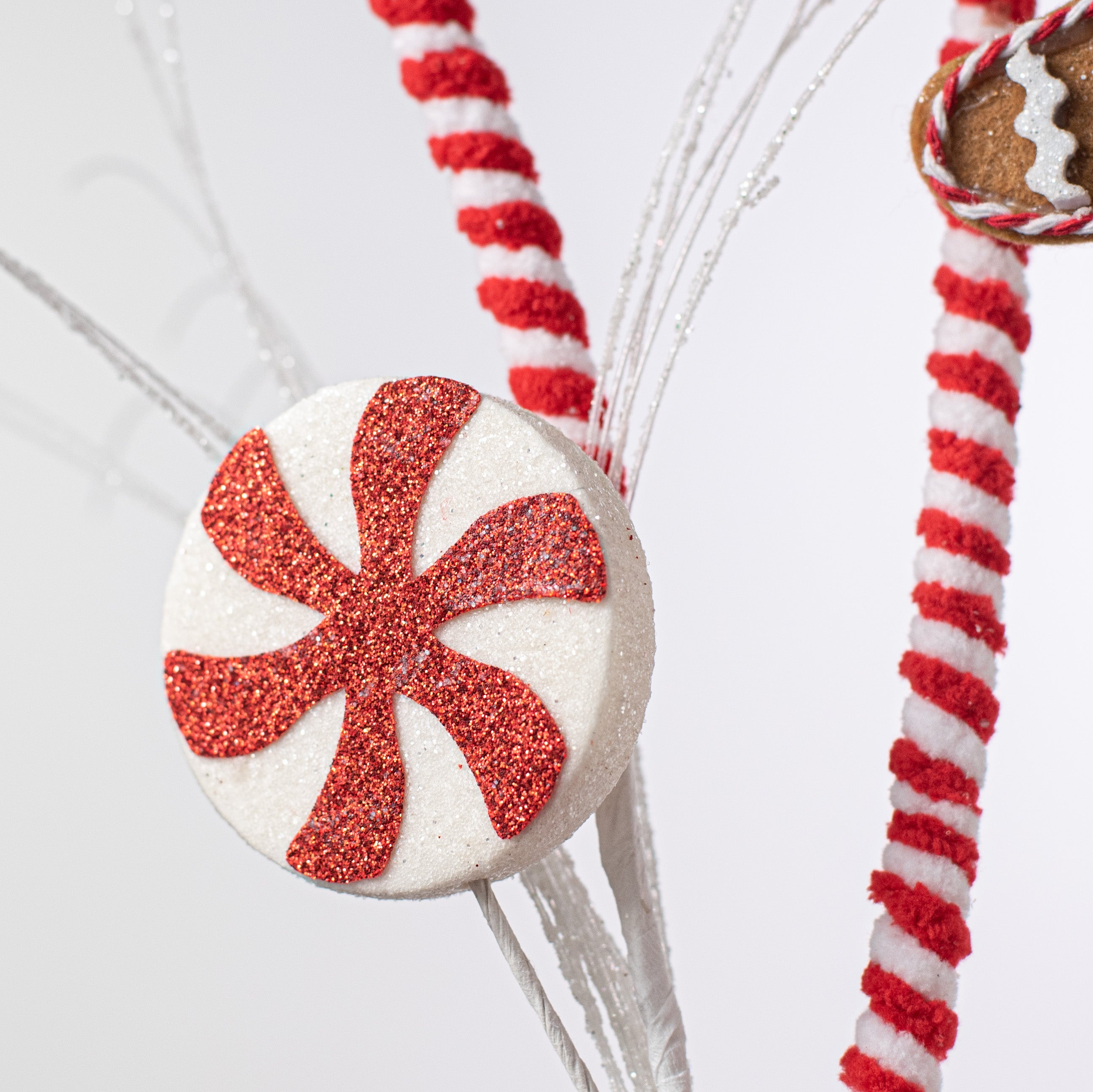33" Gingerbread Grass Spray: Red, White, Brown detail photo 4