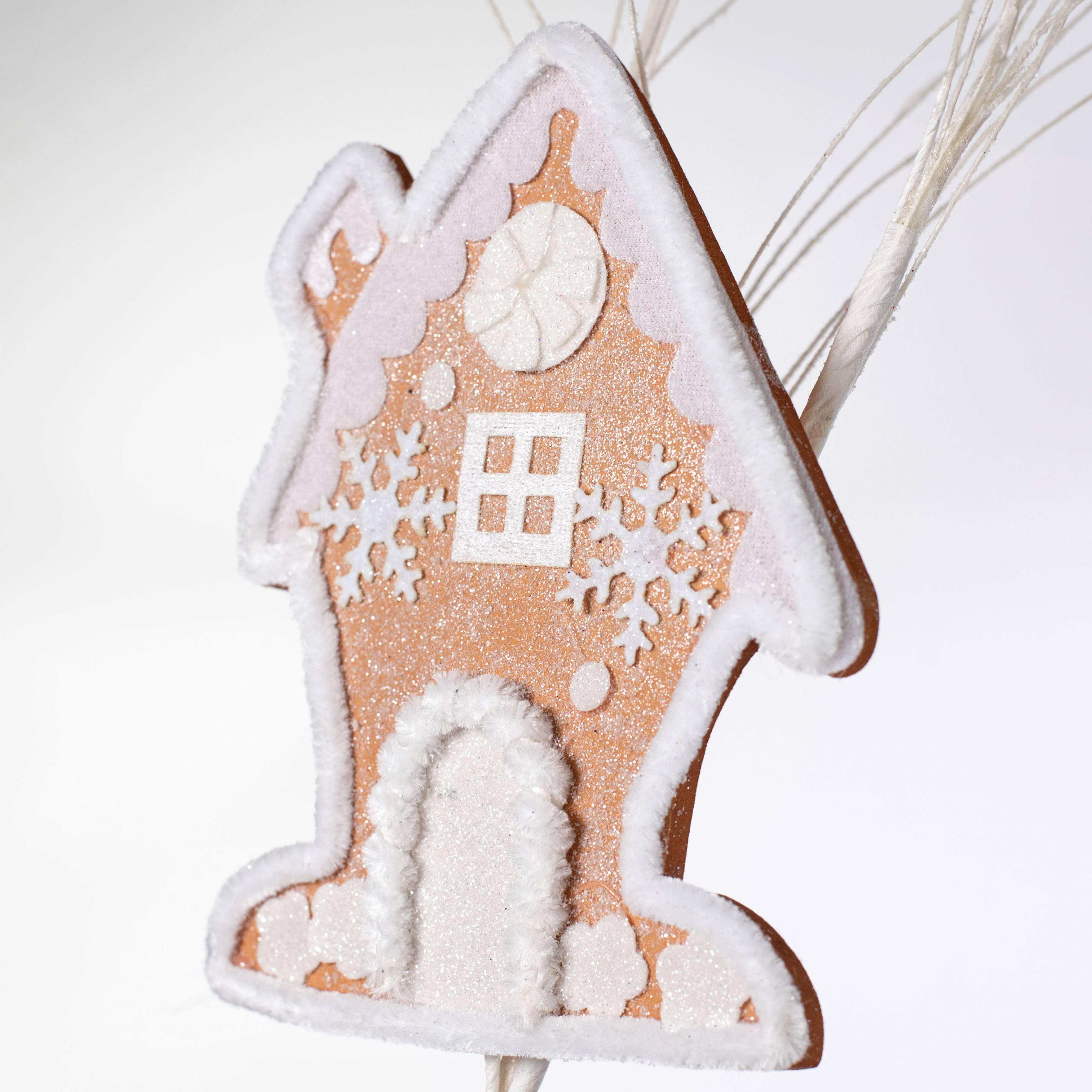 30" Gingerbread House & Gingerbread Man Spray Lifestyle Photo