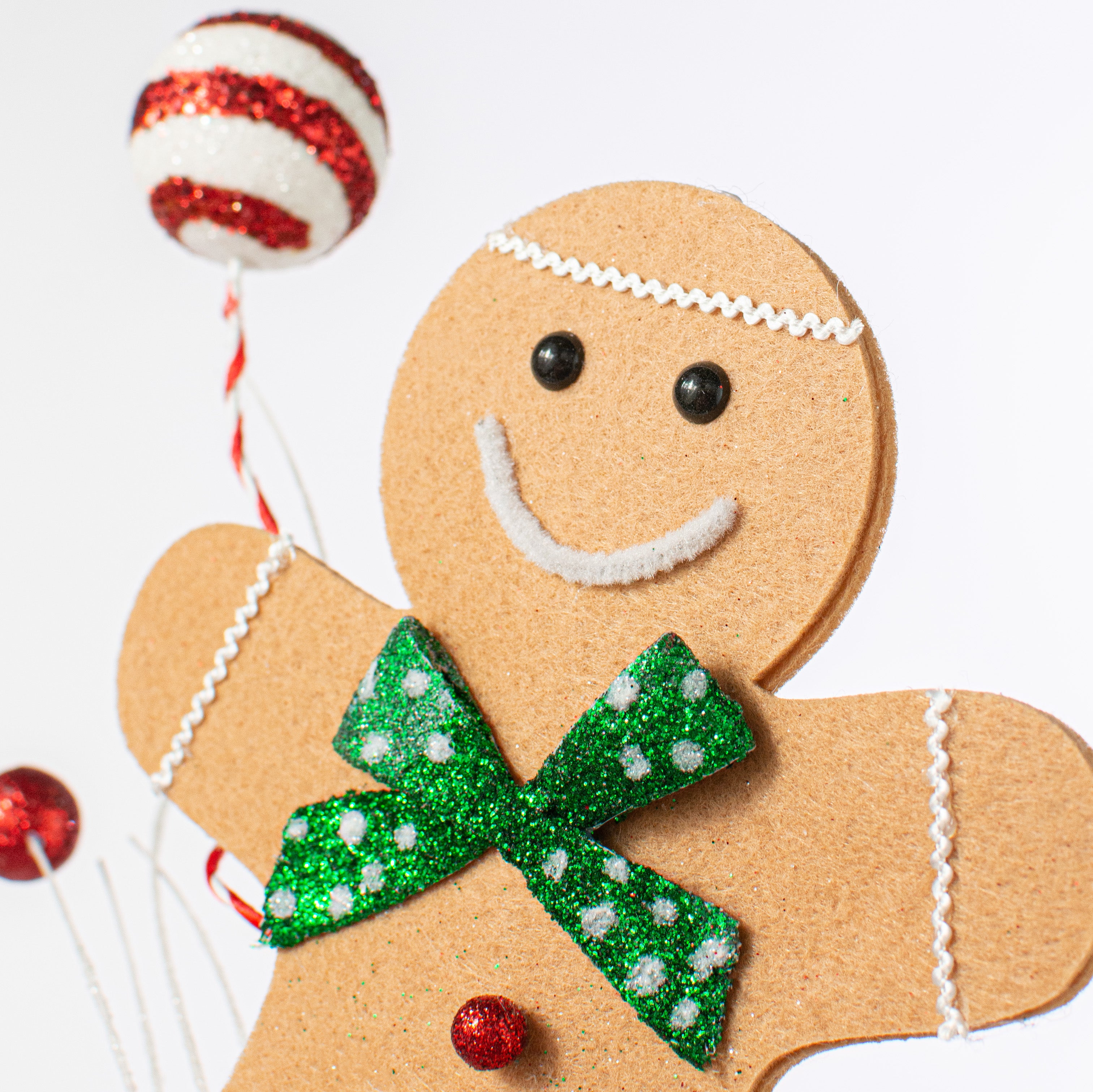 25" Gingerbread Man Candy Spray: Emerald & Red Lifestyle Photo