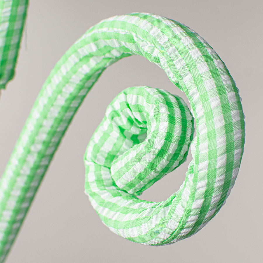 29" Gingham Seersucker Curly Spray: Green Lifestyle Photo