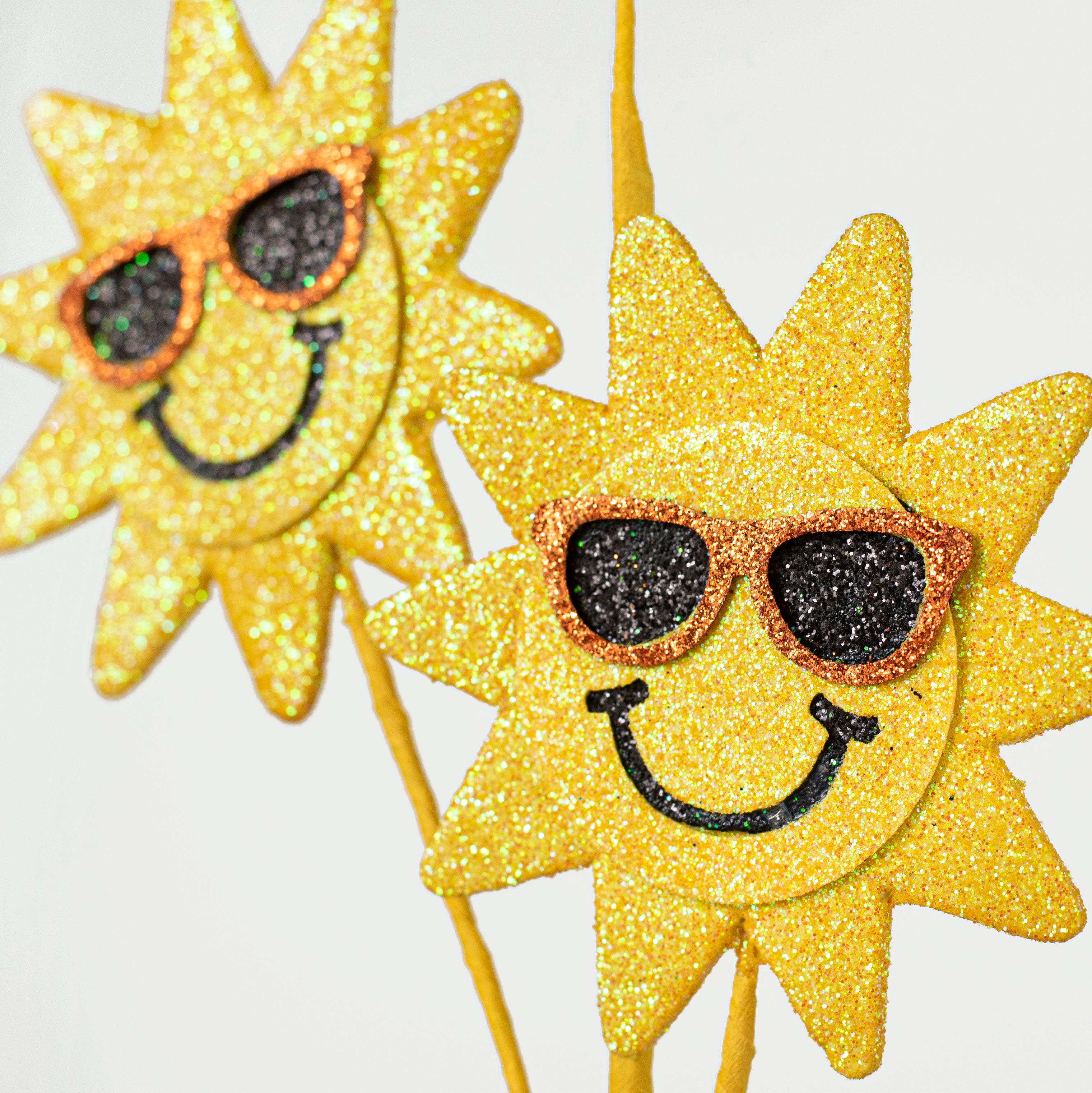 25" Glitter Sunshine Spray Lifestyle Photo