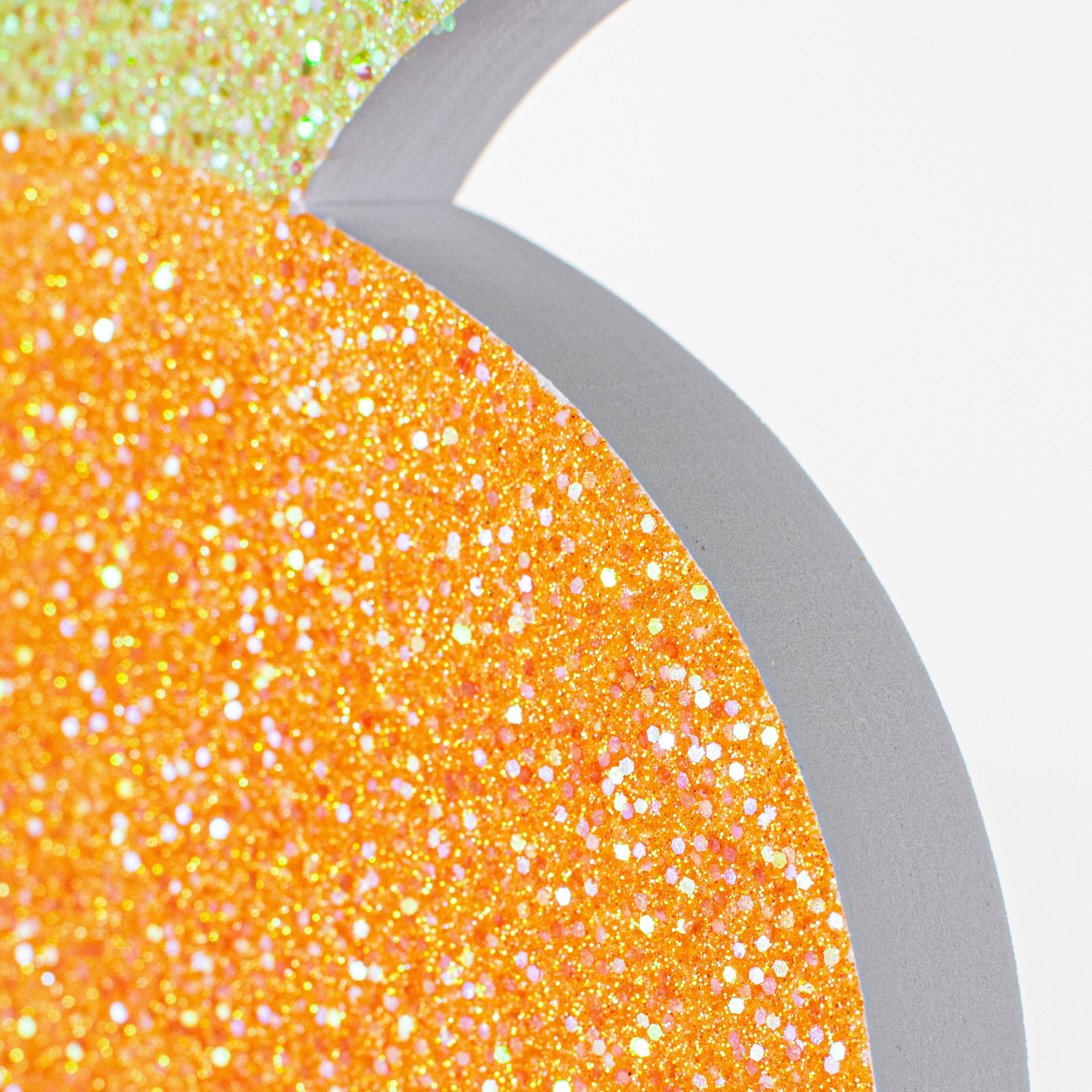 20" Glittered Polyfoam Carrot Hanger detail photo 3