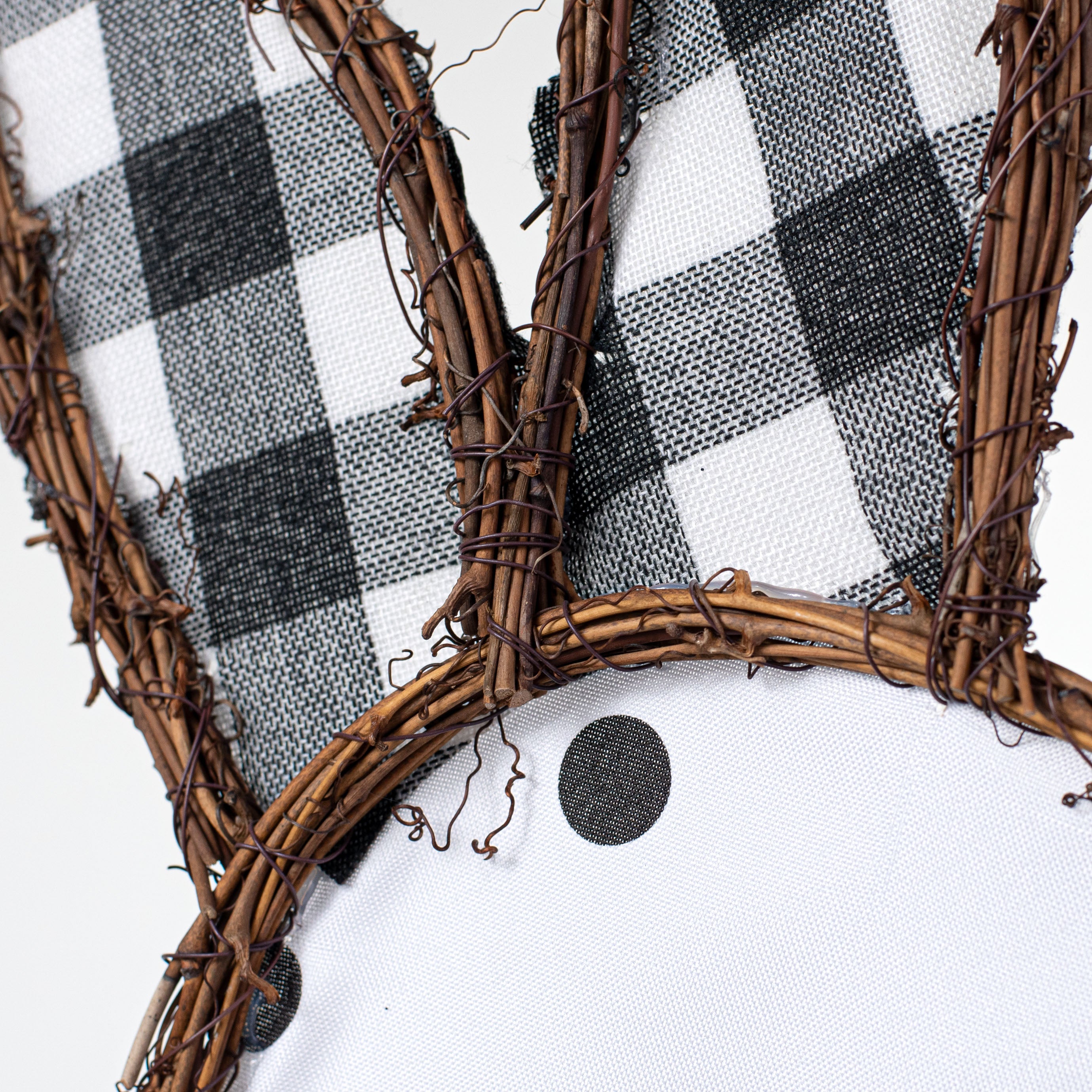21" Grapevine Hanger: Black & White Polka Dot Check Bunny Rabbit detail photo 3